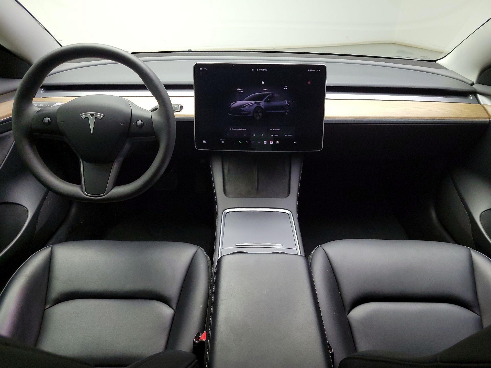 Thumbnail: 2023 Tesla Model 3 - 8