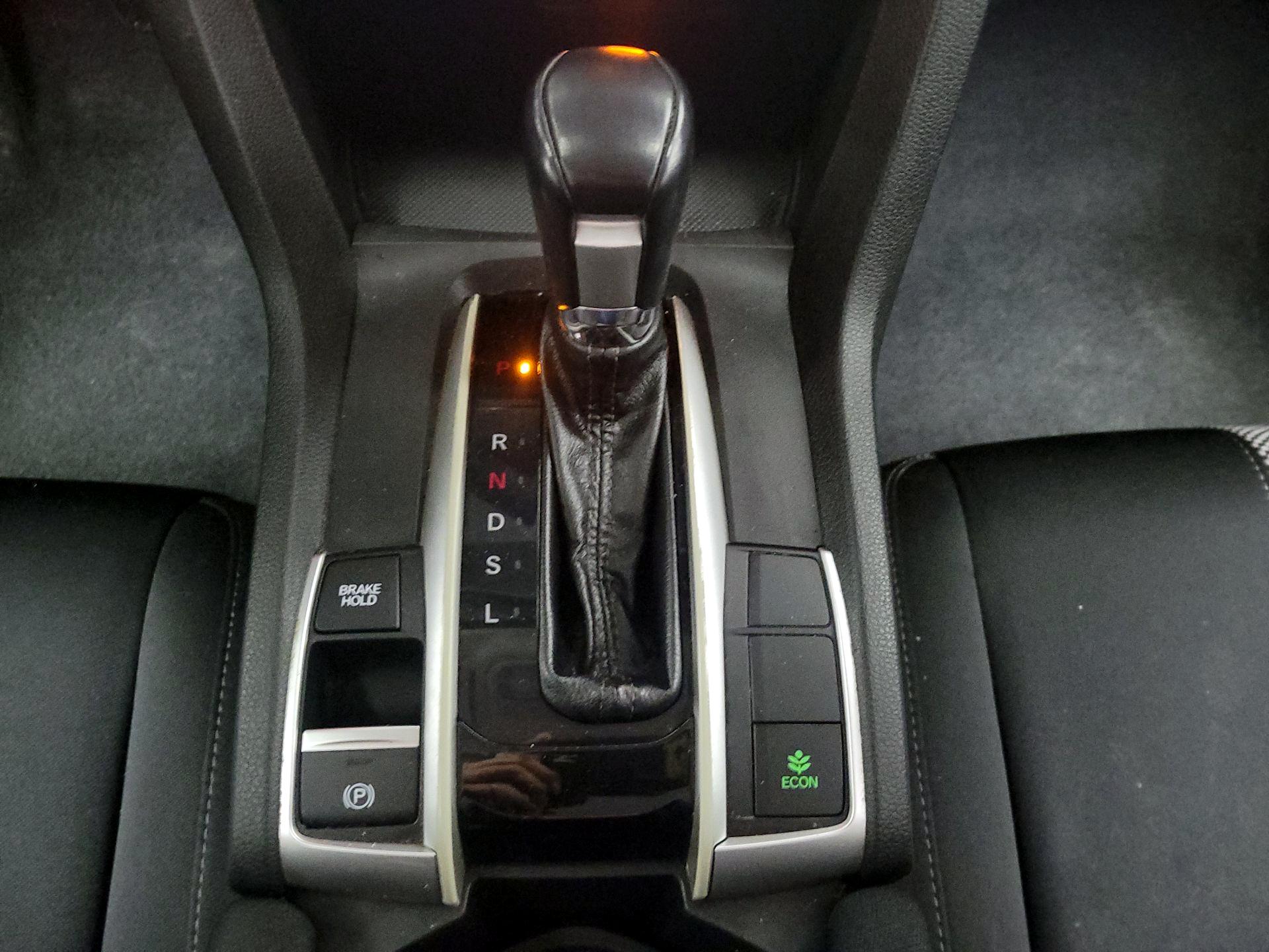 Thumbnail: 2020 Honda Civic - 17