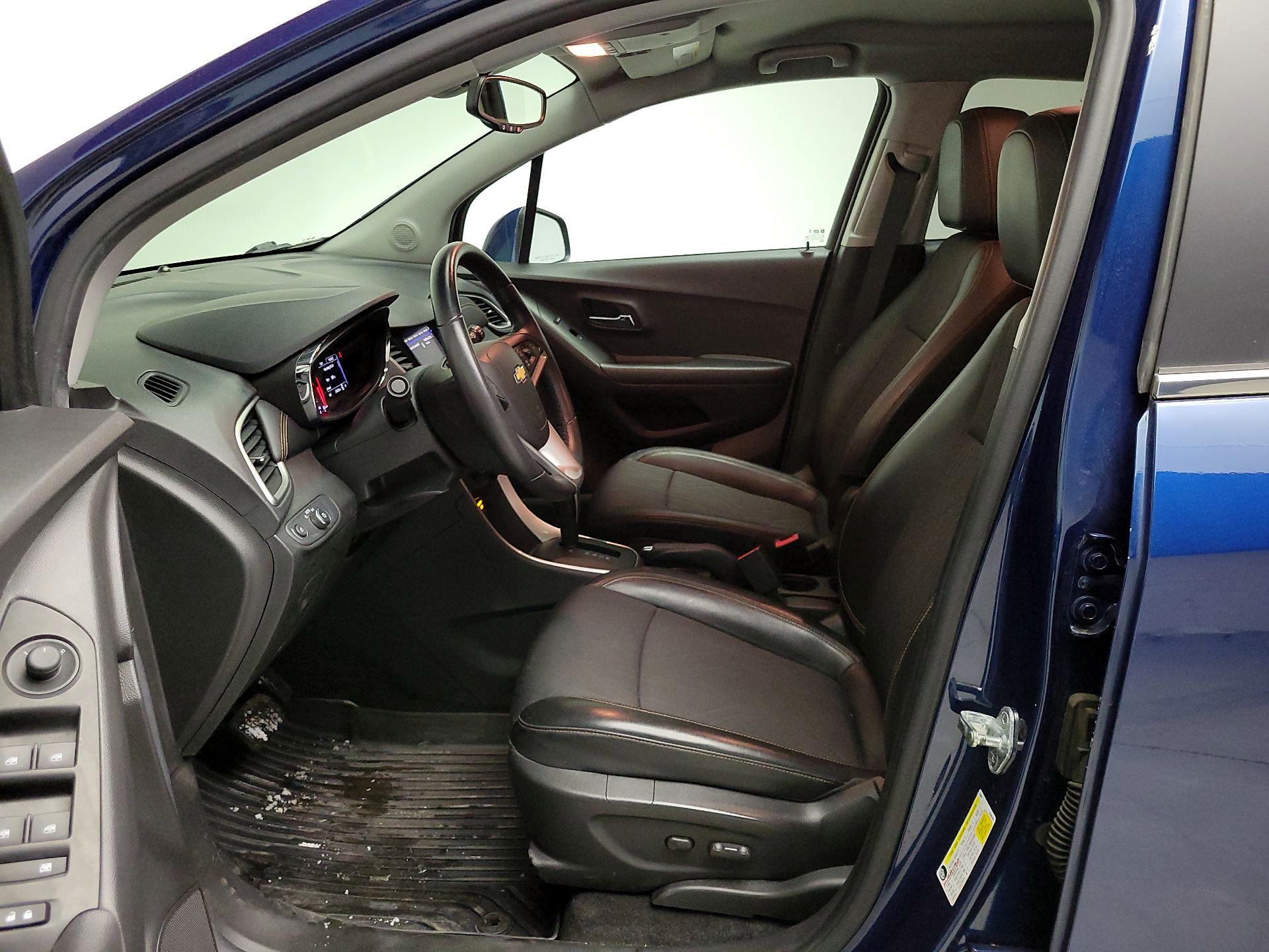 Thumbnail: 2020 Chevrolet Trax - 11