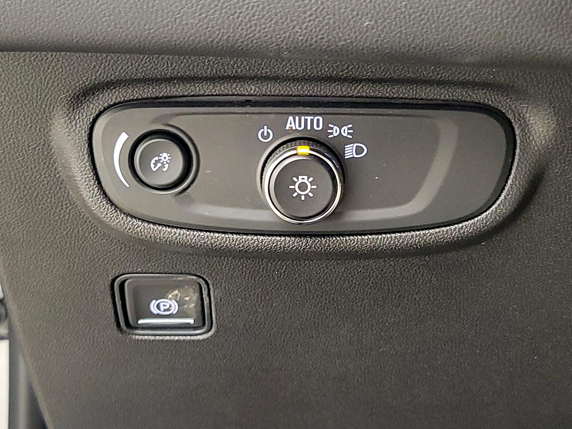 Thumbnail: 2023 GMC Terrain - 13