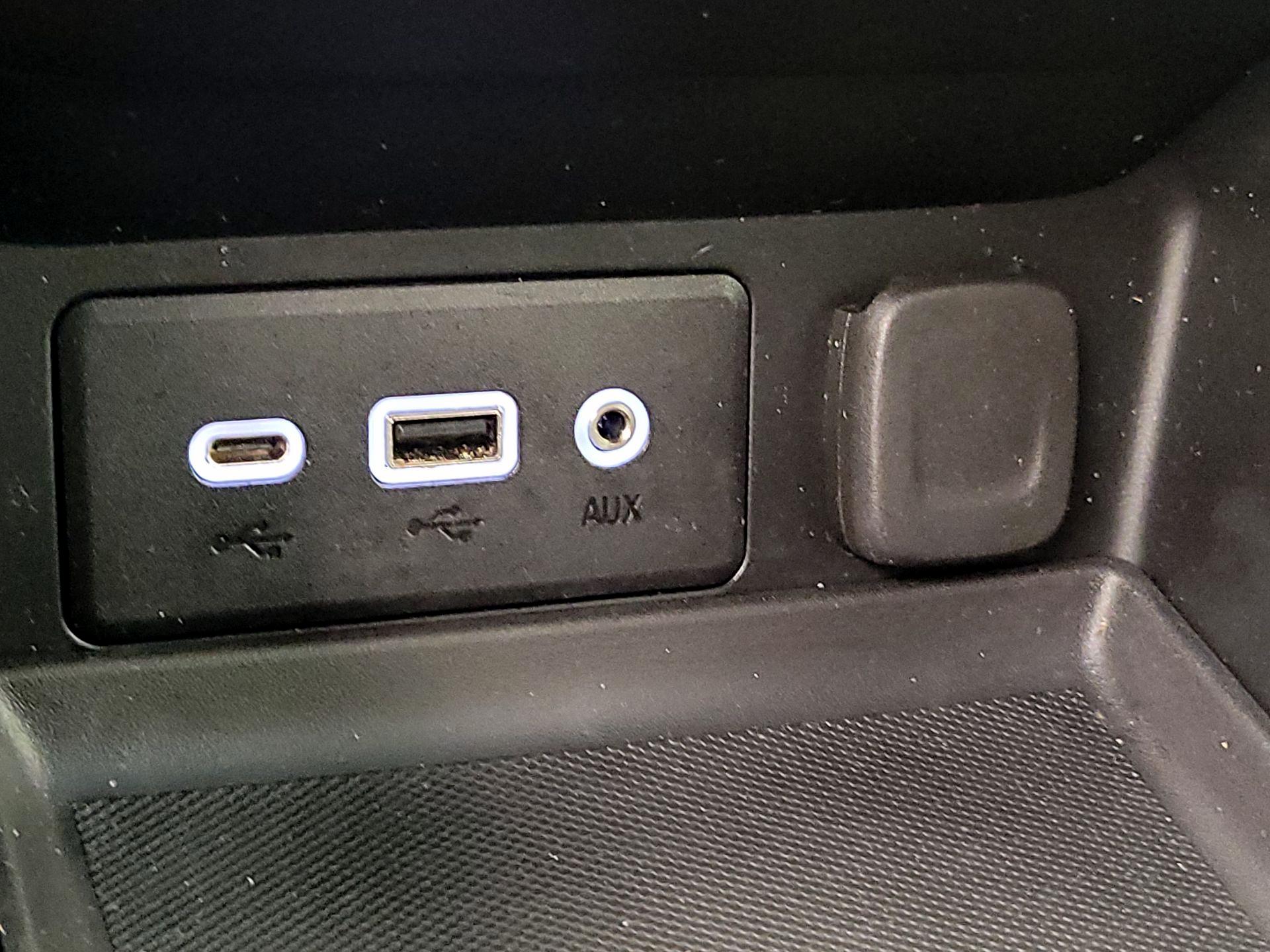 Thumbnail: 2023 GMC Terrain - 18