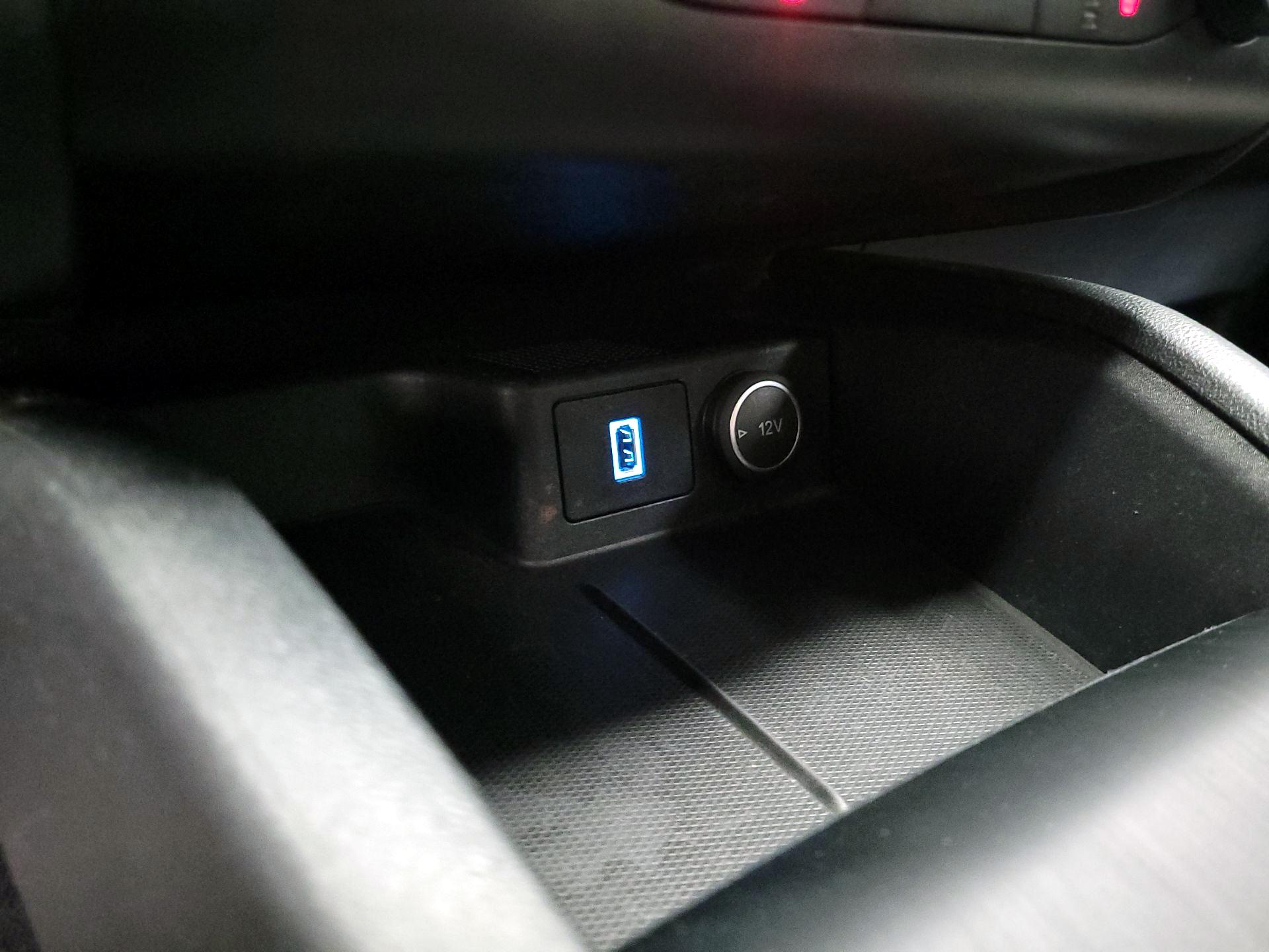 Thumbnail: 2020 Ford Escape - 18