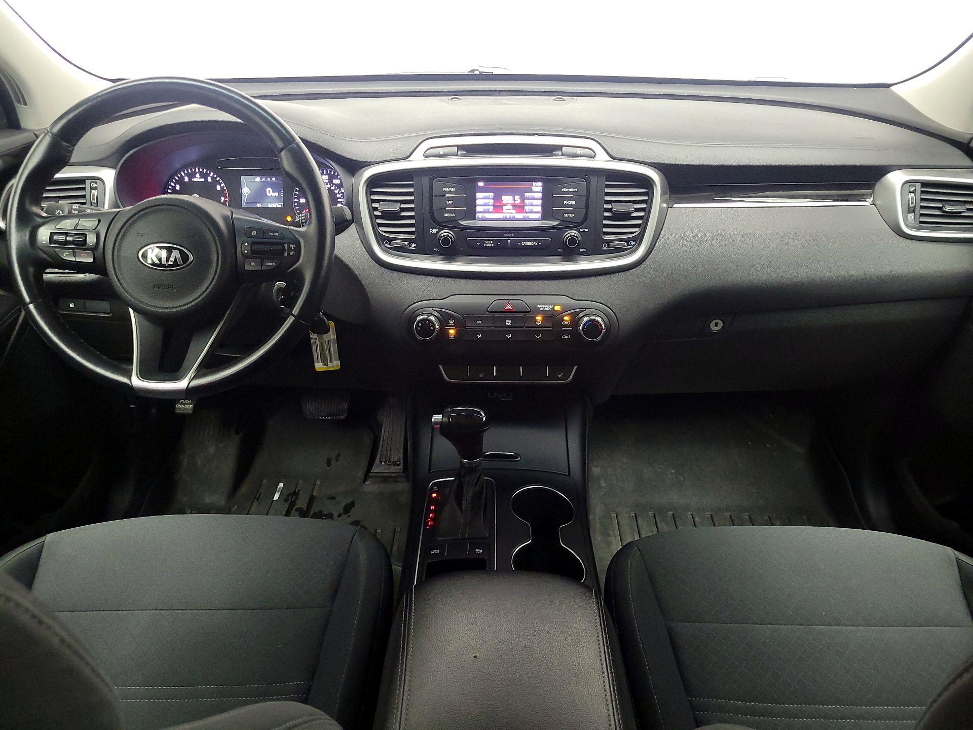 Thumbnail: 2016 Kia Sorento - 9