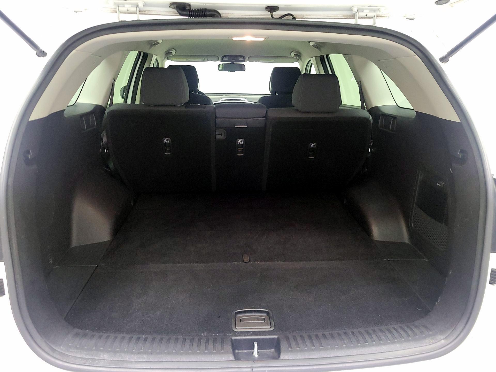 Thumbnail: 2016 Kia Sorento - 20