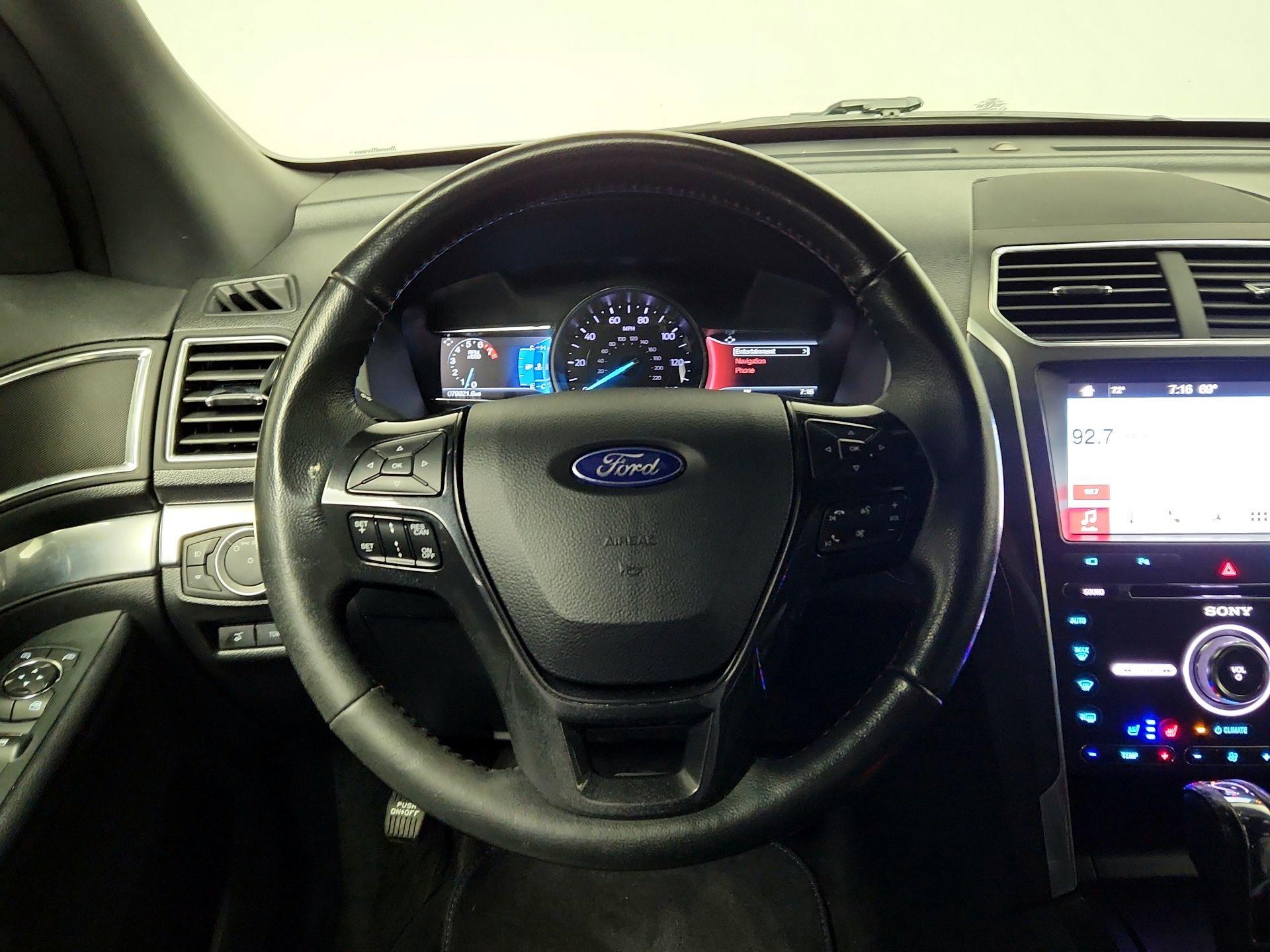 Thumbnail: 2018 Ford Explorer - 10