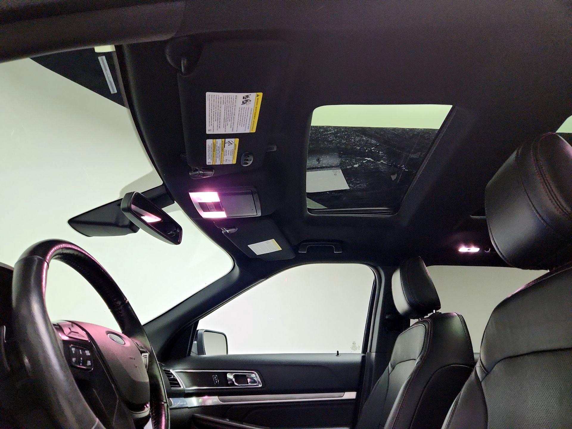 Thumbnail: 2018 Ford Explorer - 20