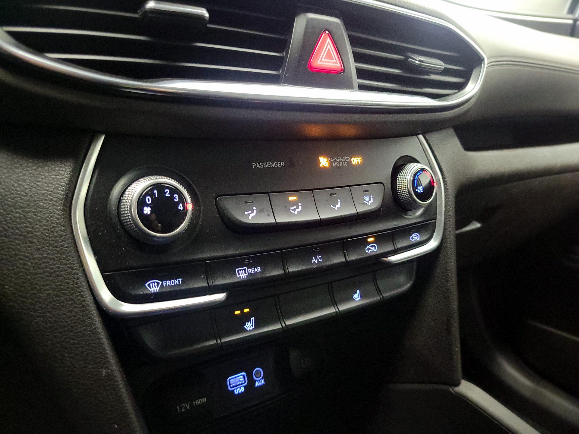 Thumbnail: 2019 Hyundai Santa Fe - 16