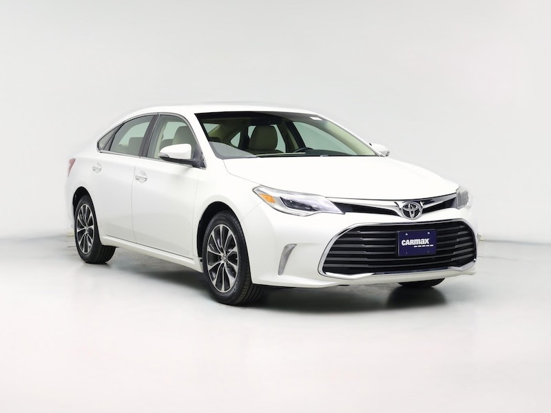 2016 Toyota Avalon XLE -
                  Schaumburg, IL