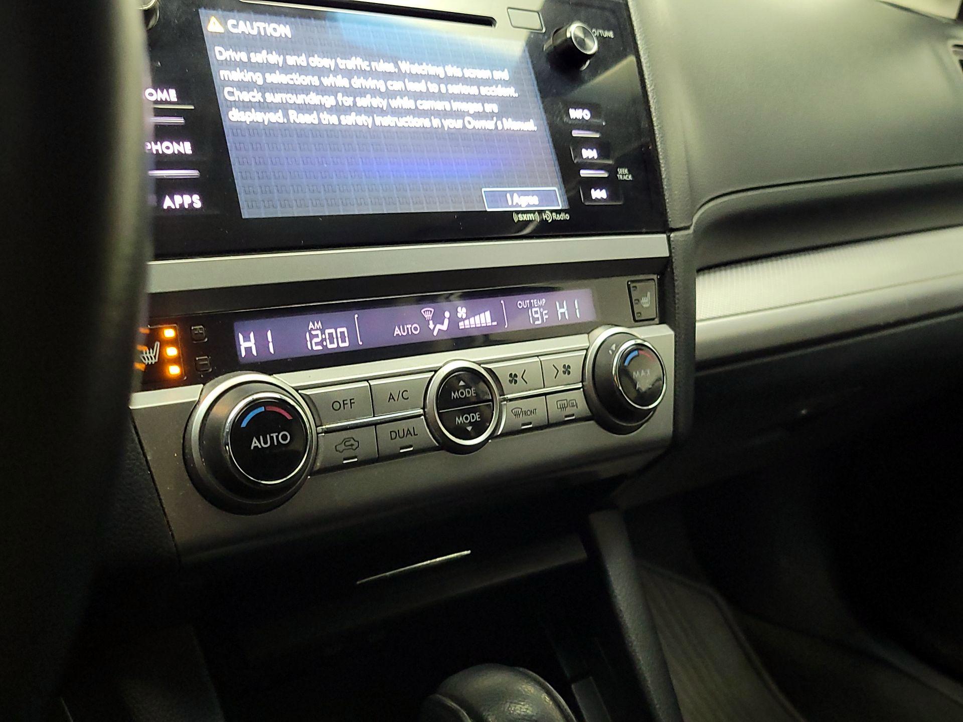 Thumbnail: 2016 Subaru Outback - 16