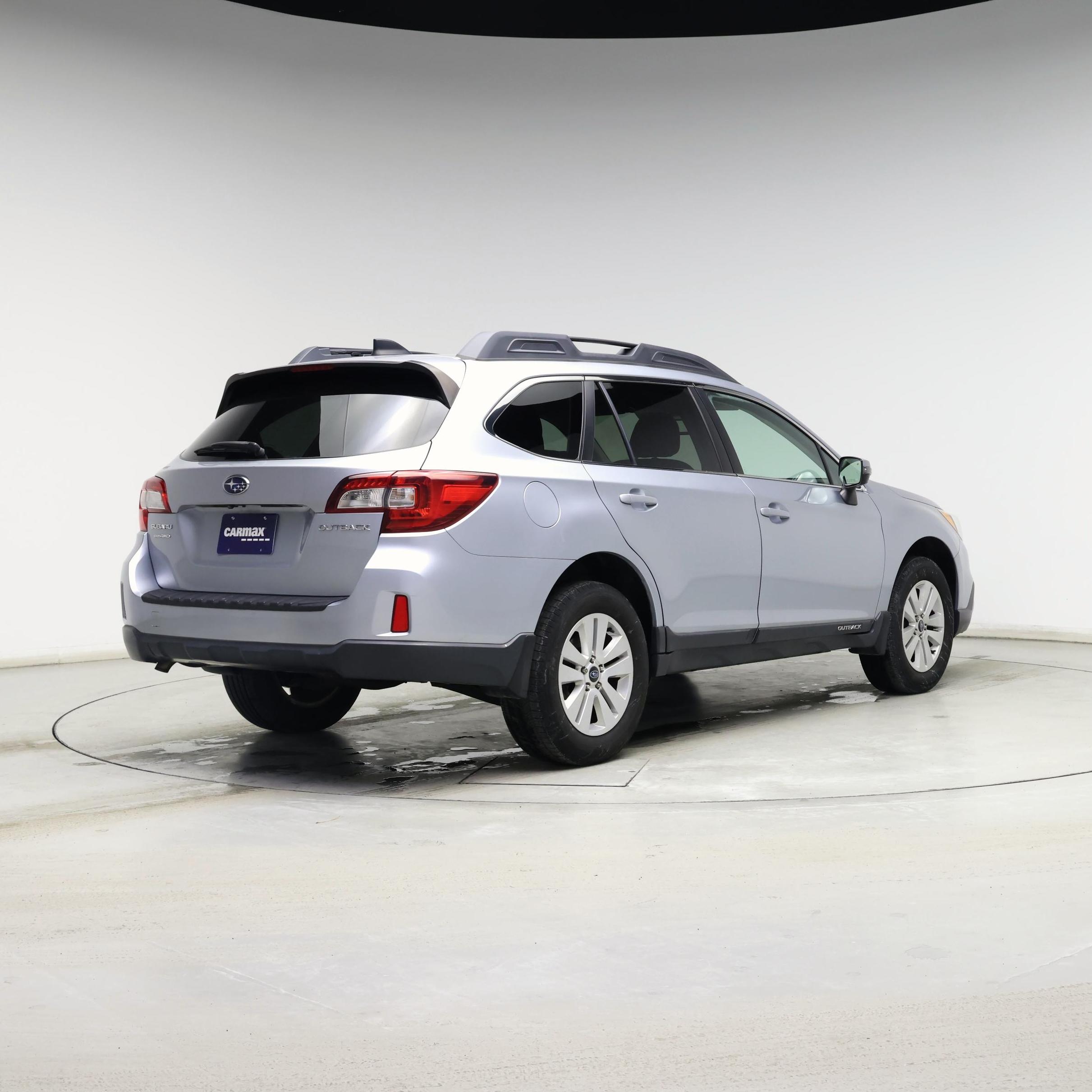 Thumbnail: 2016 Subaru Outback - 8