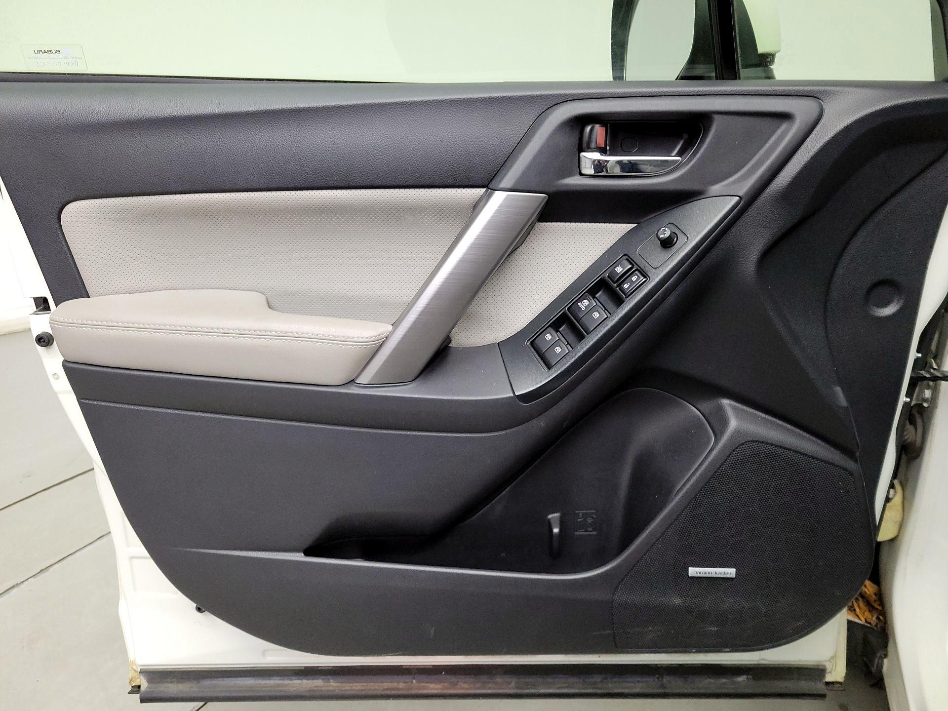 Thumbnail: 2015 Subaru Forester - 12