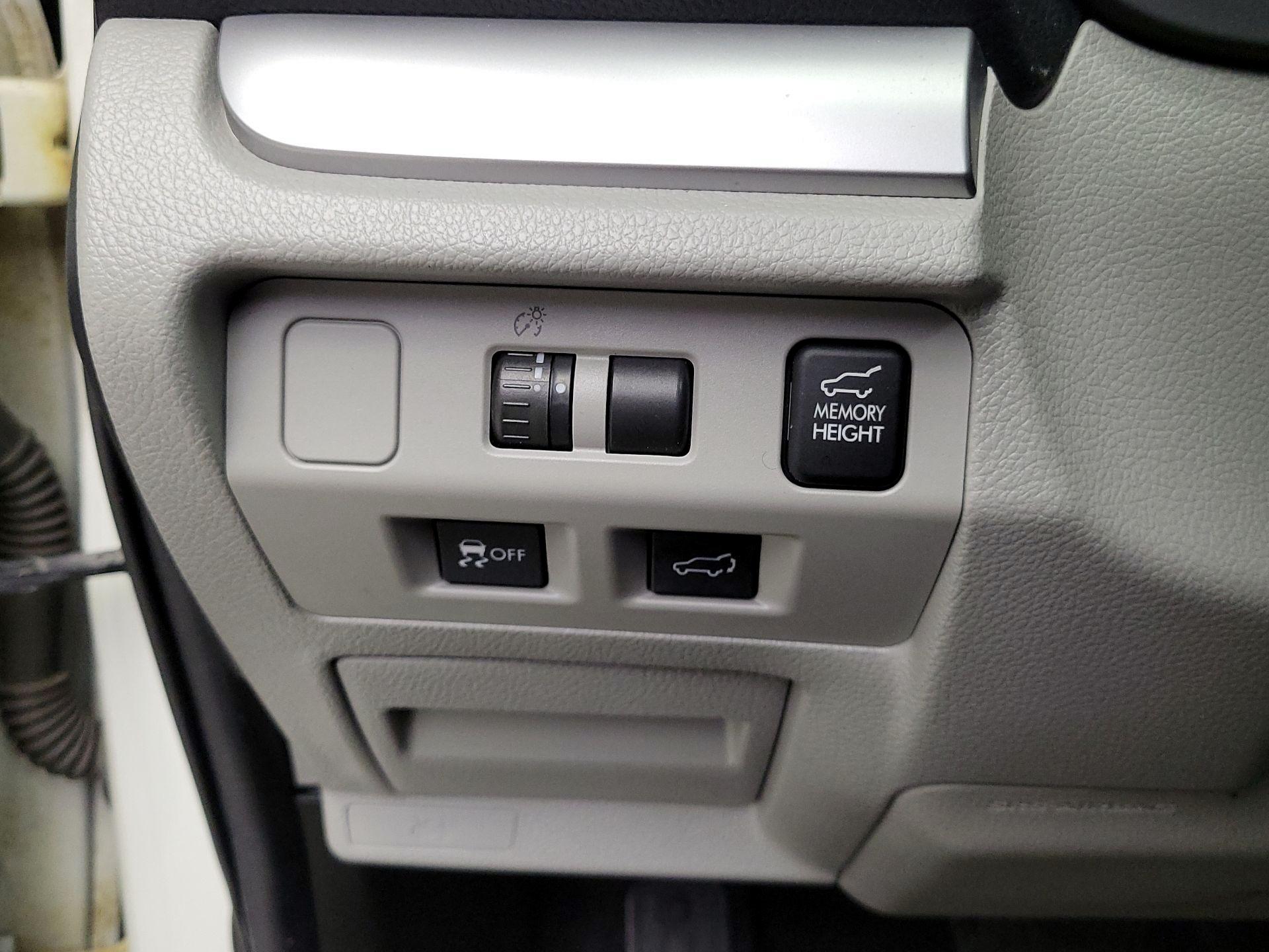 Thumbnail: 2015 Subaru Forester - 13