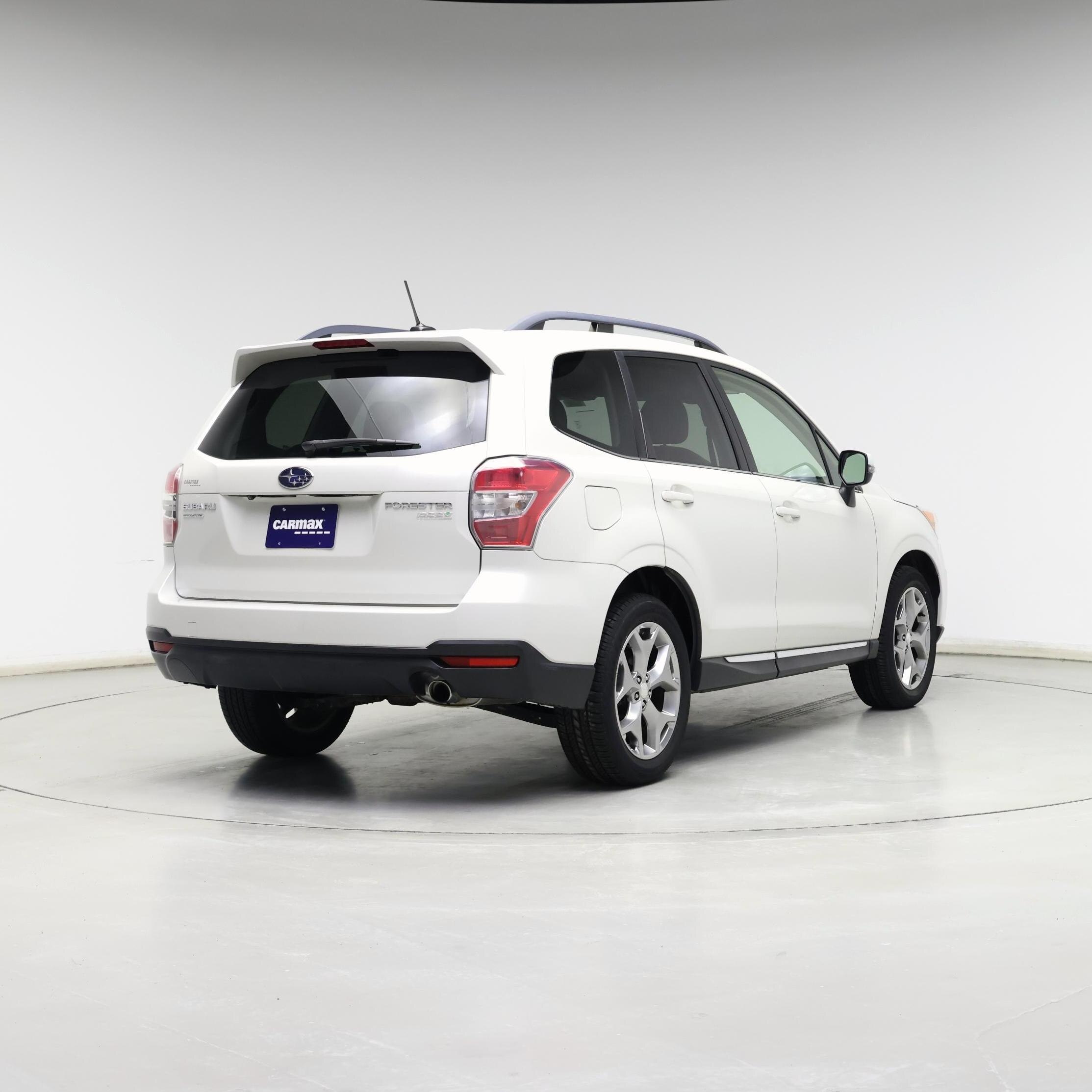 Thumbnail: 2015 Subaru Forester - 8