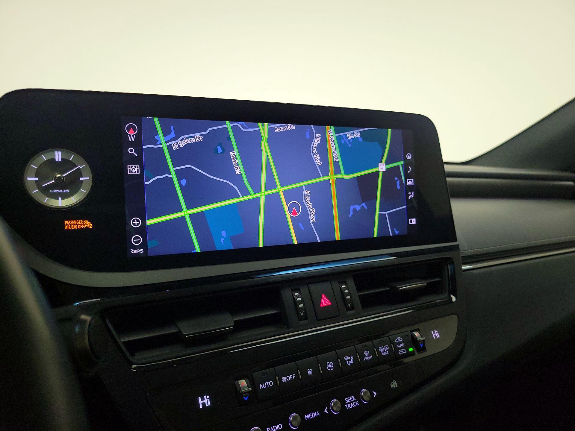 Thumbnail: 2022 Lexus ES - 14