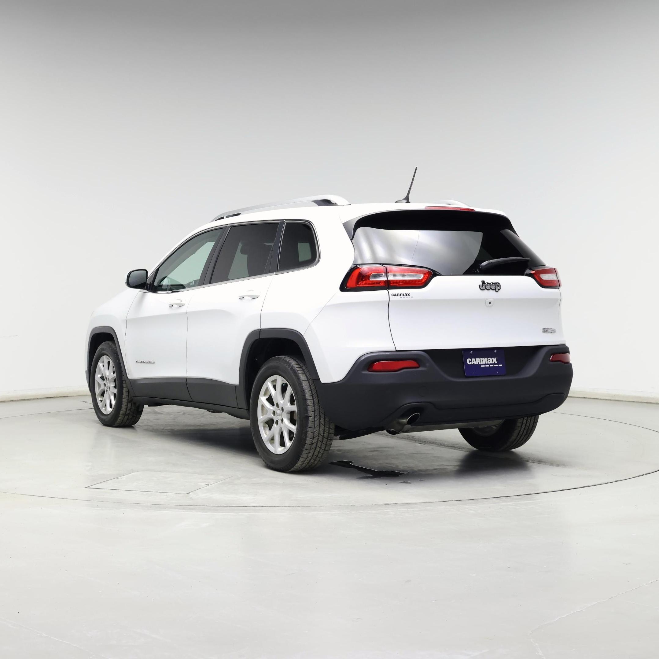 Thumbnail: 2015 Jeep Cherokee - 2