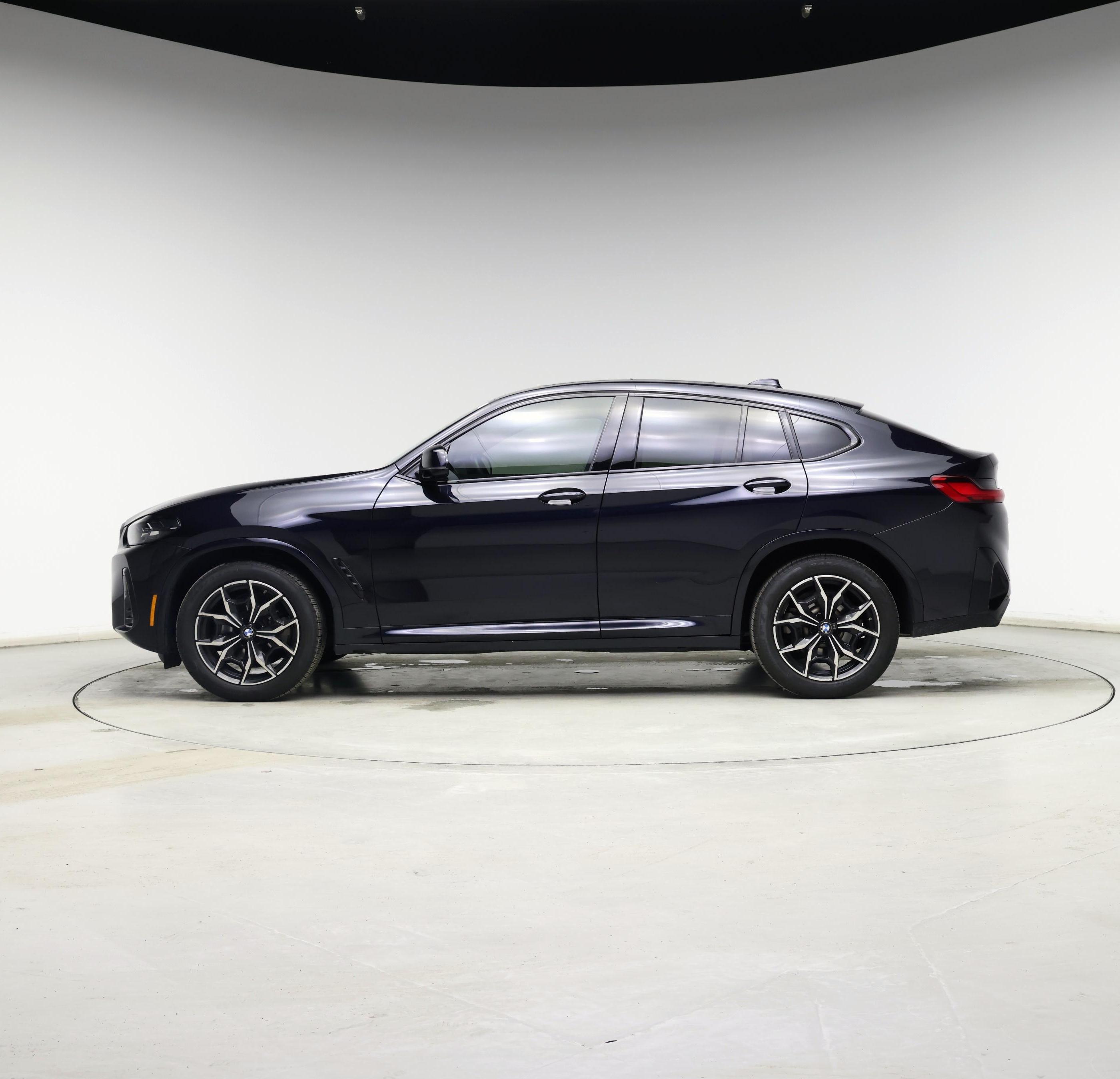 Thumbnail: 2023 BMW X4 - 3