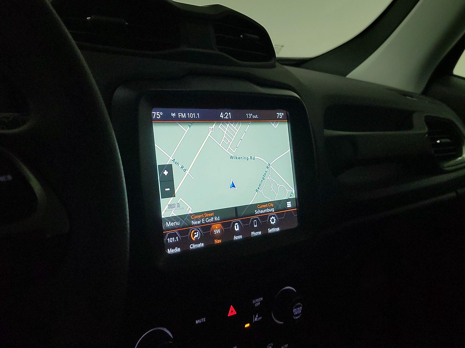 Thumbnail: 2022 Jeep Renegade - 14