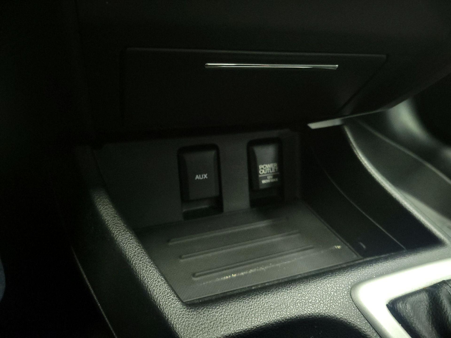 Thumbnail: 2015 Honda Civic - 18