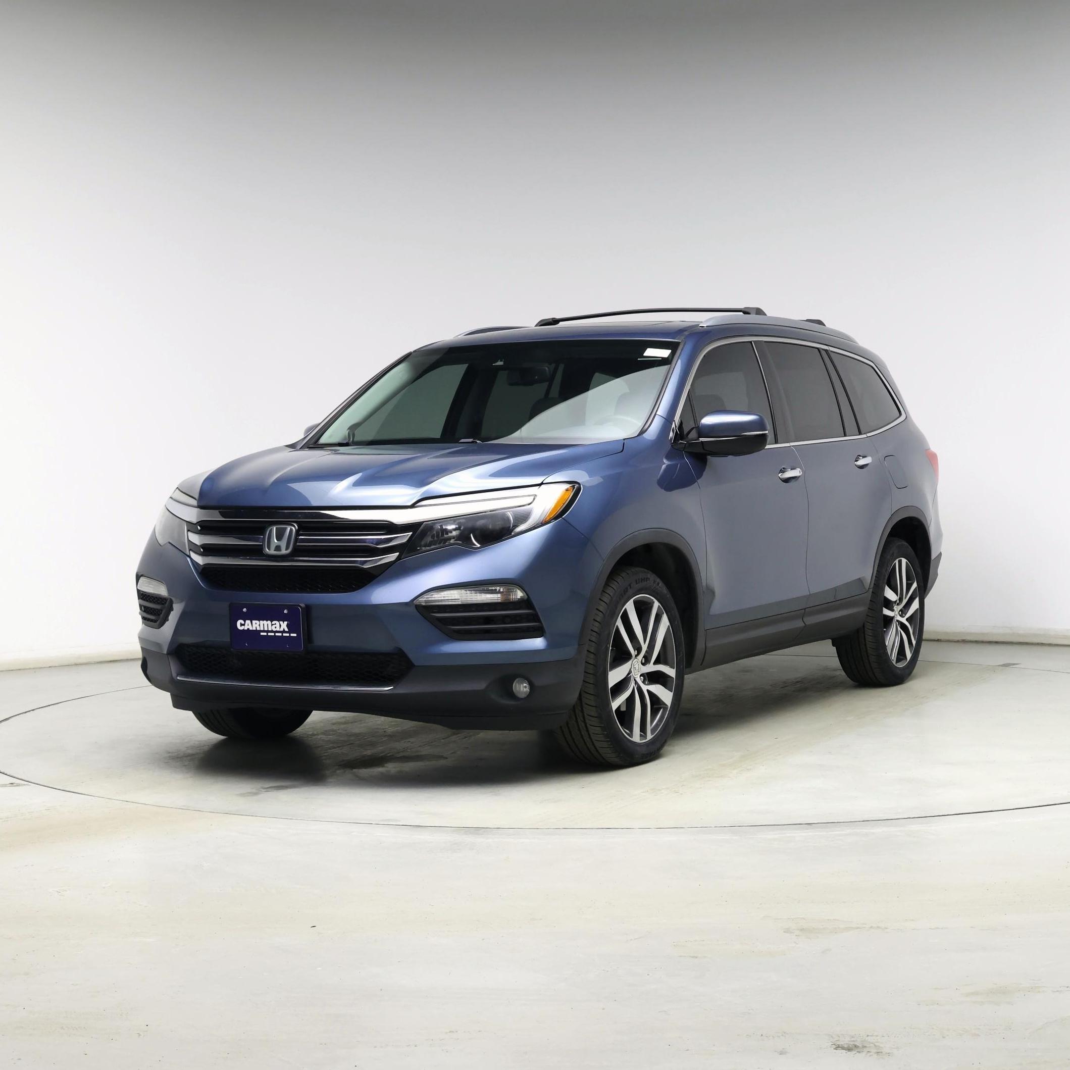 Thumbnail: 2016 Honda Pilot - 4
