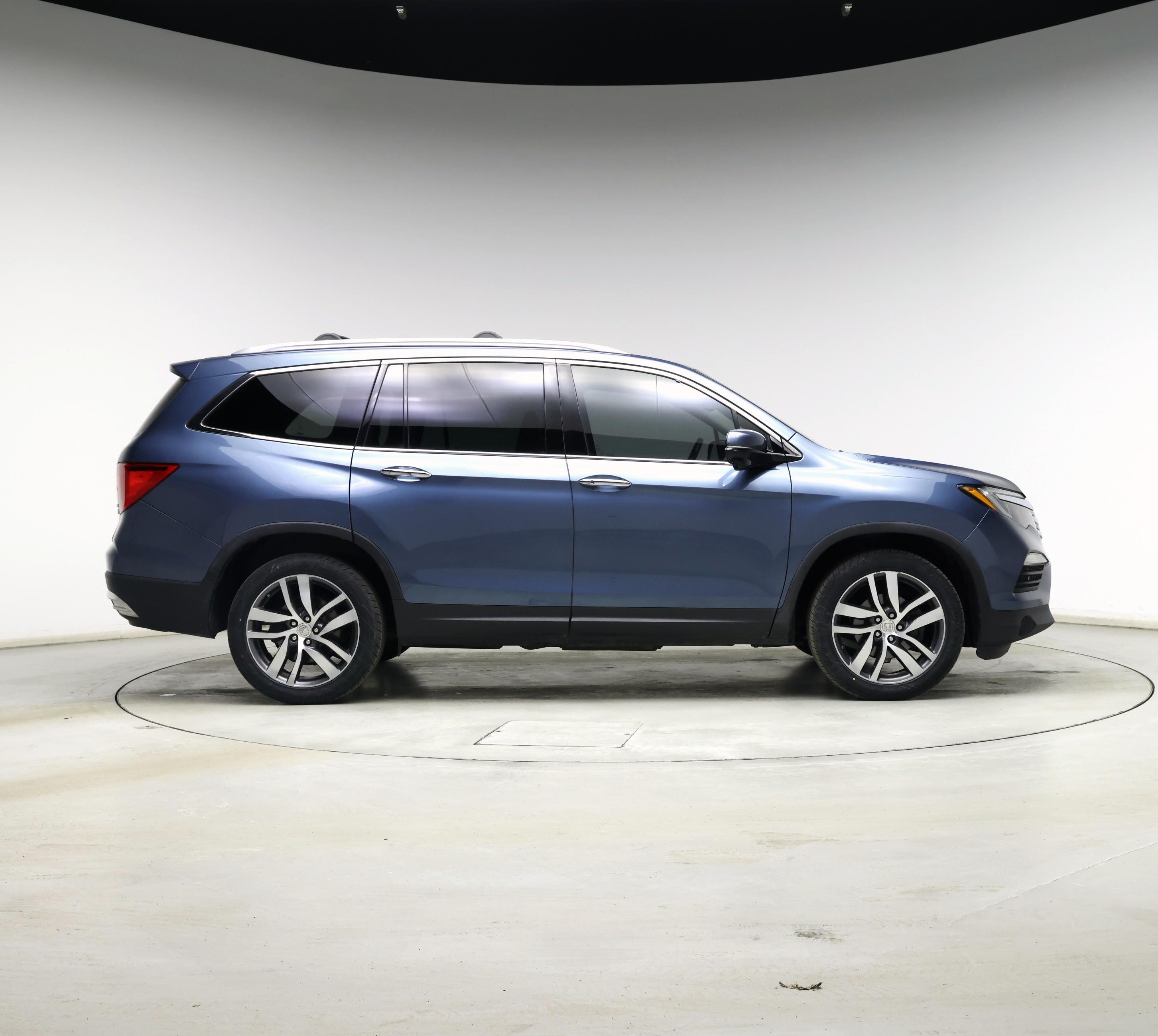 Thumbnail: 2016 Honda Pilot - 7
