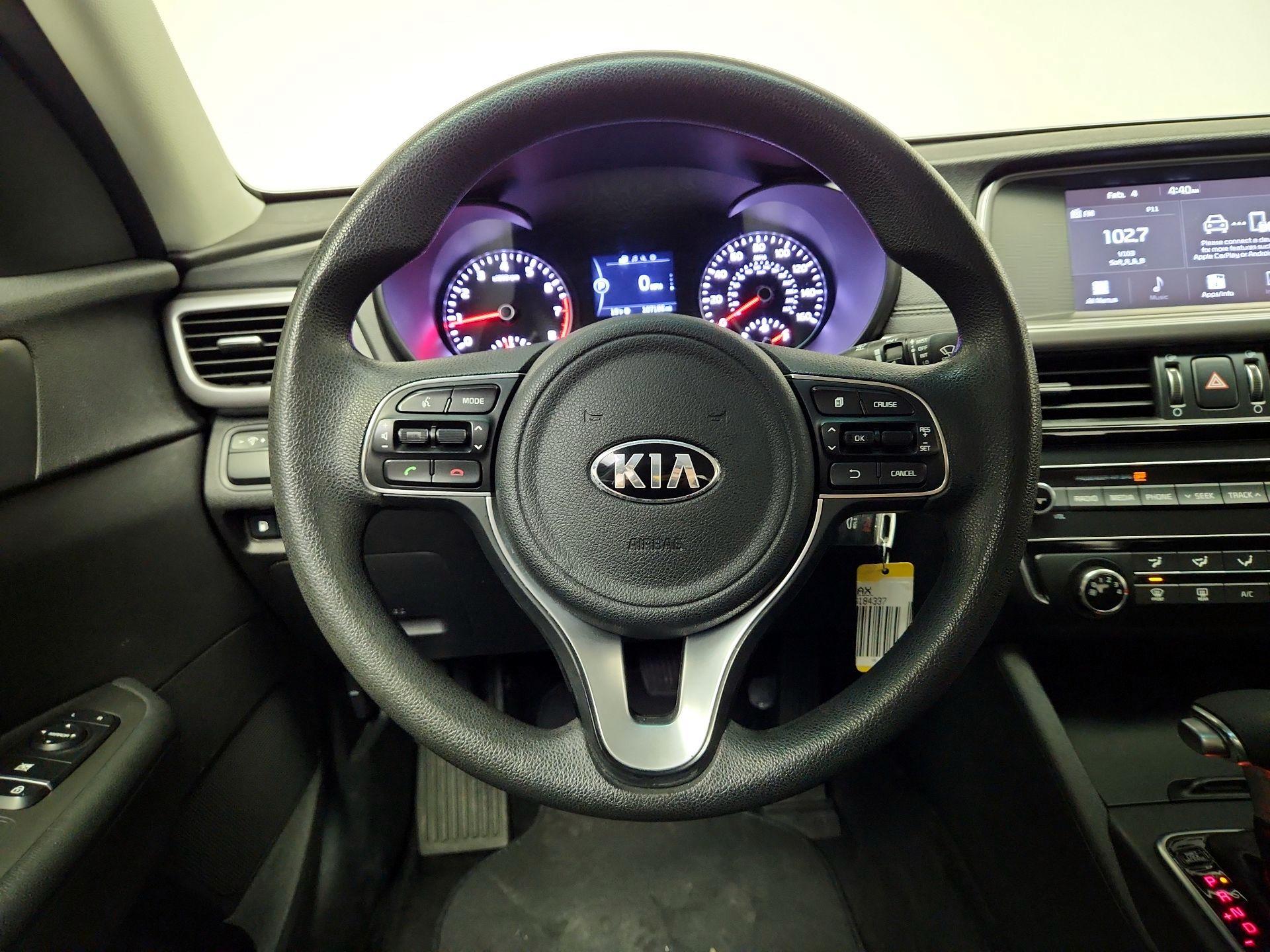 Thumbnail: 2018 Kia Optima - 10