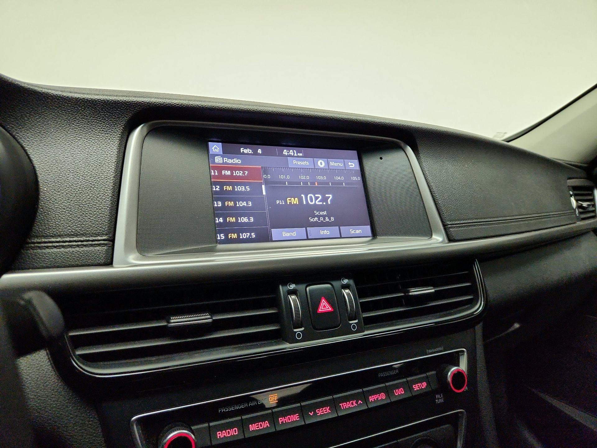 Thumbnail: 2018 Kia Optima - 15