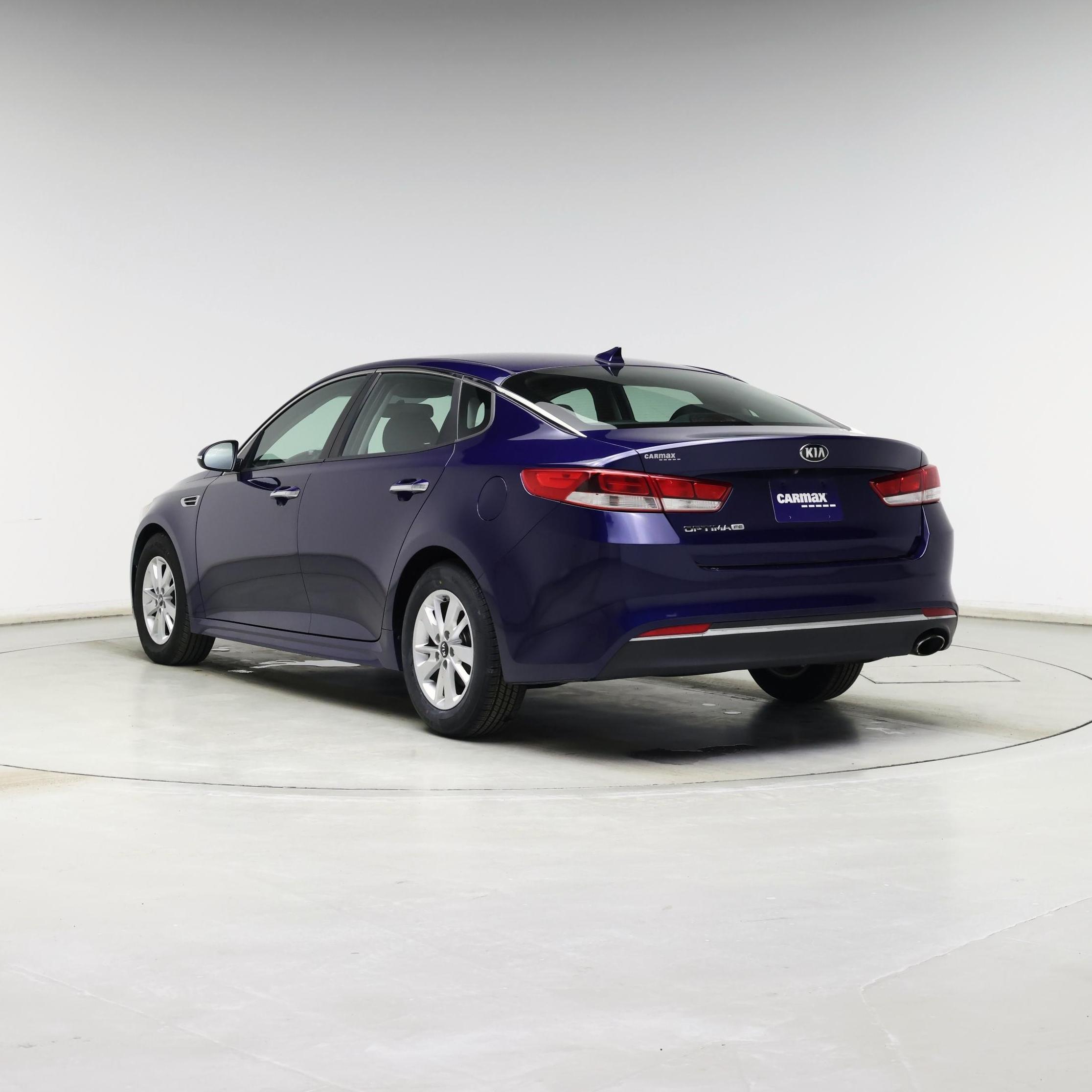 Thumbnail: 2018 Kia Optima - 2