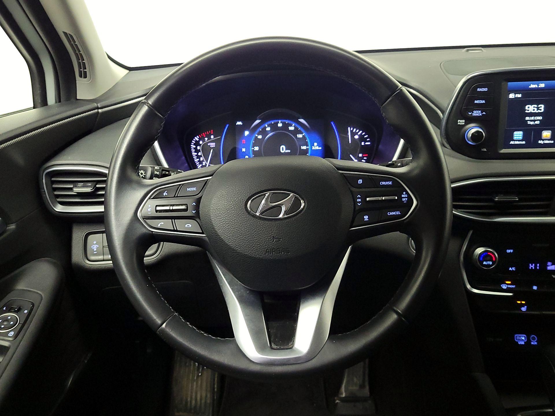 Thumbnail: 2019 Hyundai Santa Fe - 10