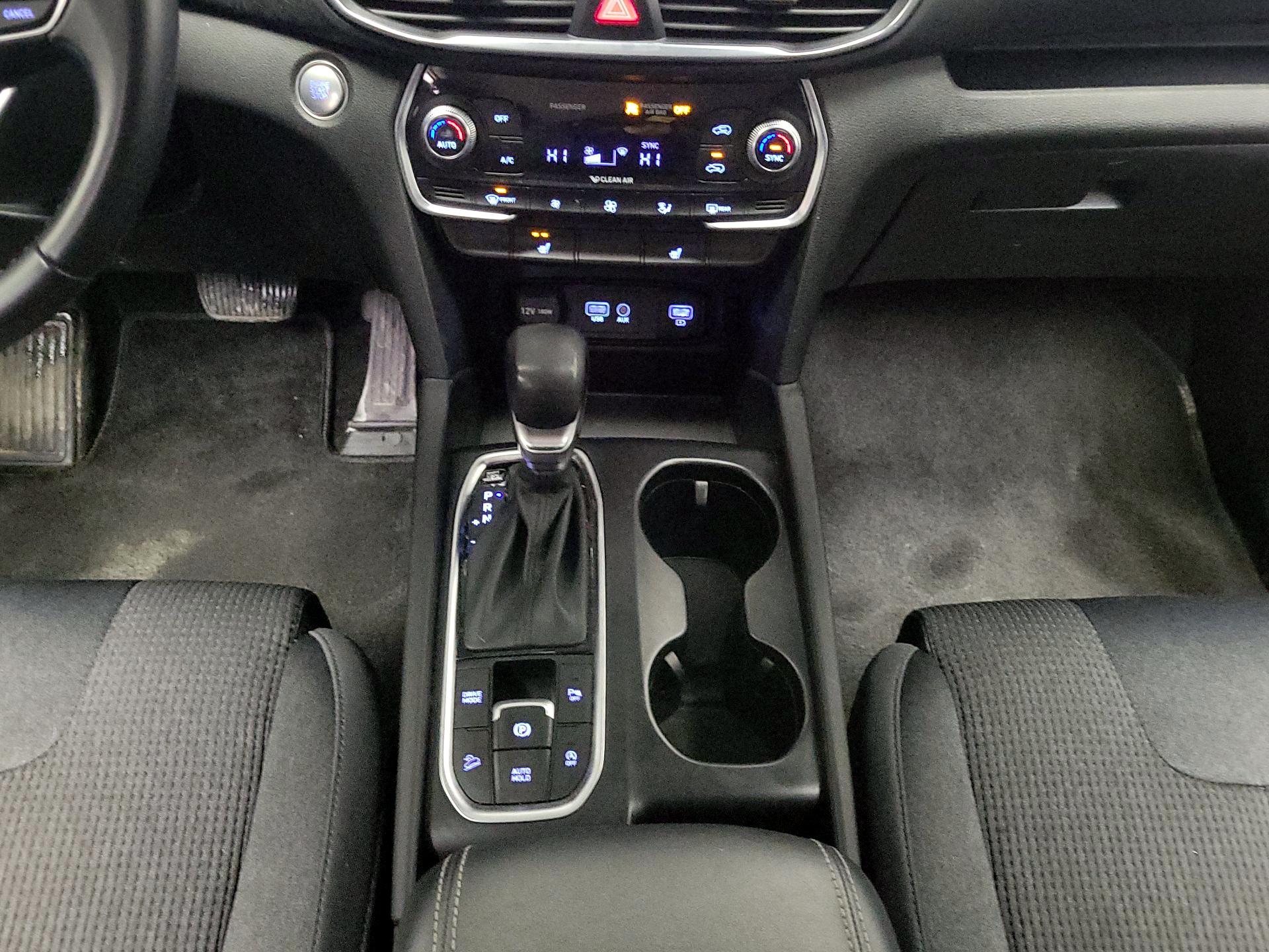 Thumbnail: 2019 Hyundai Santa Fe - 17