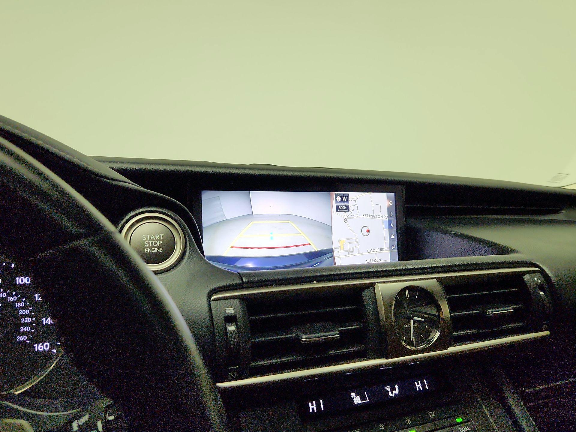 Thumbnail: 2019 Lexus IS - 15