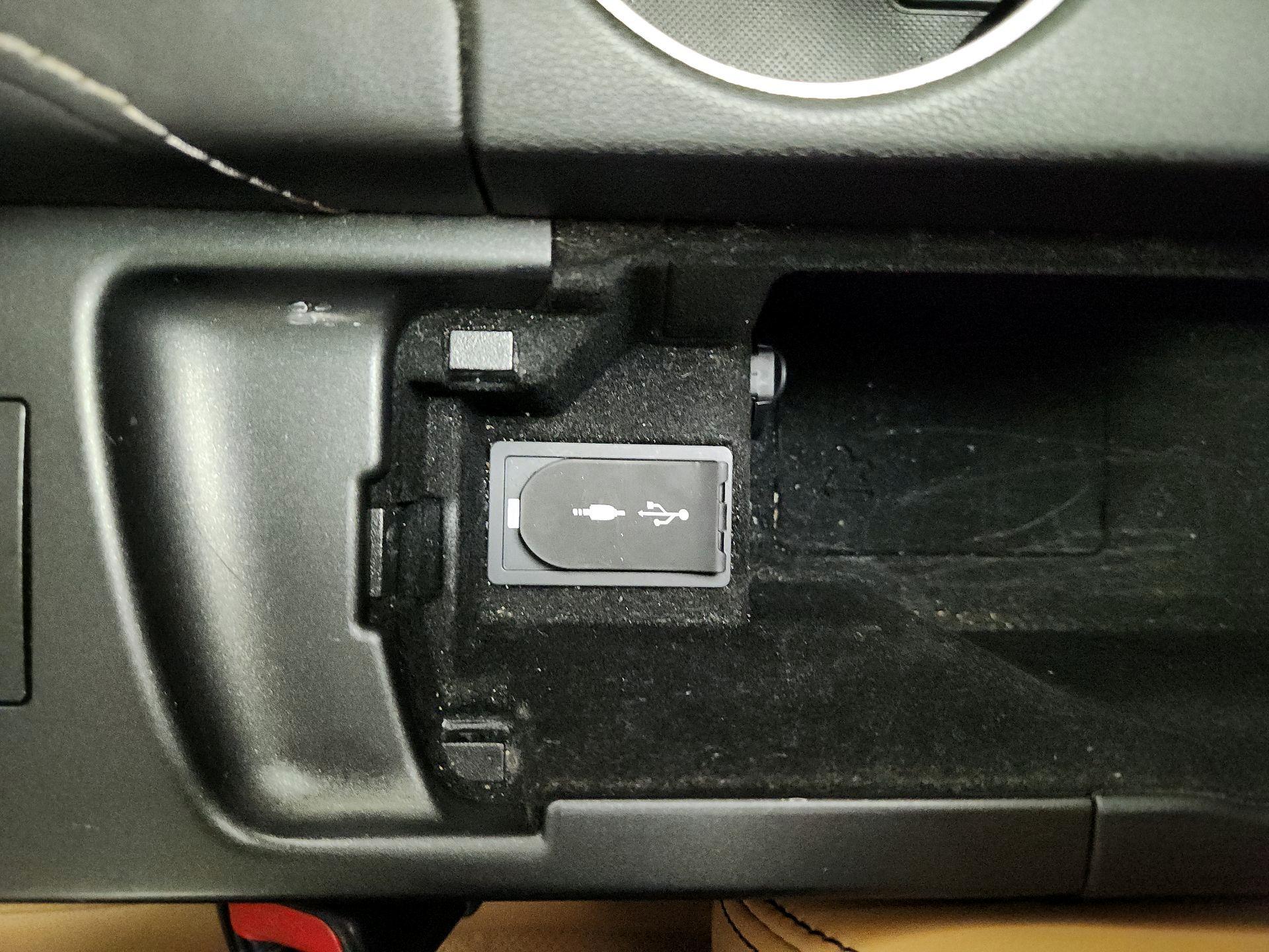 Thumbnail: 2019 Lexus IS - 19