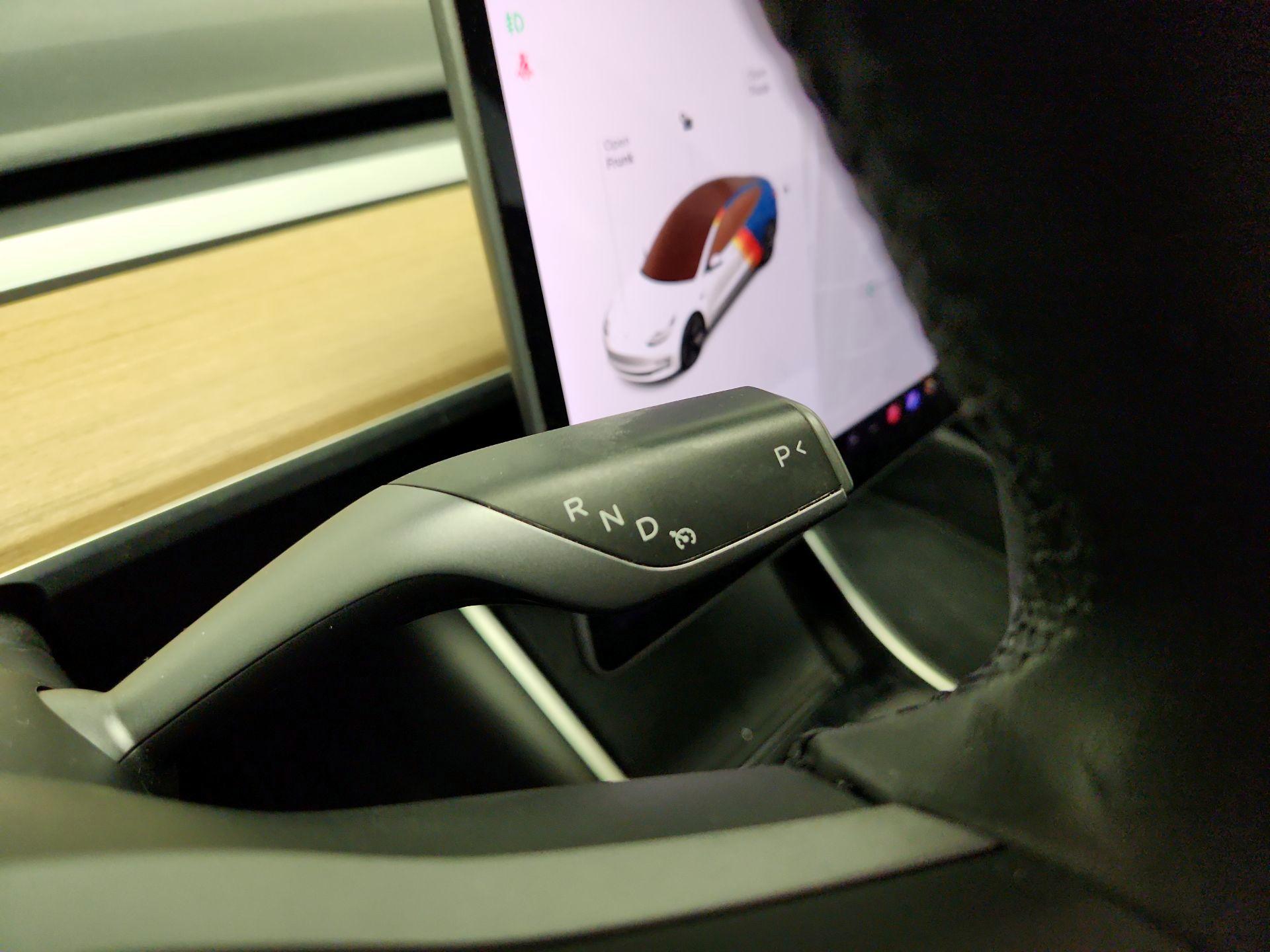 Thumbnail: 2020 Tesla Model 3 - 17