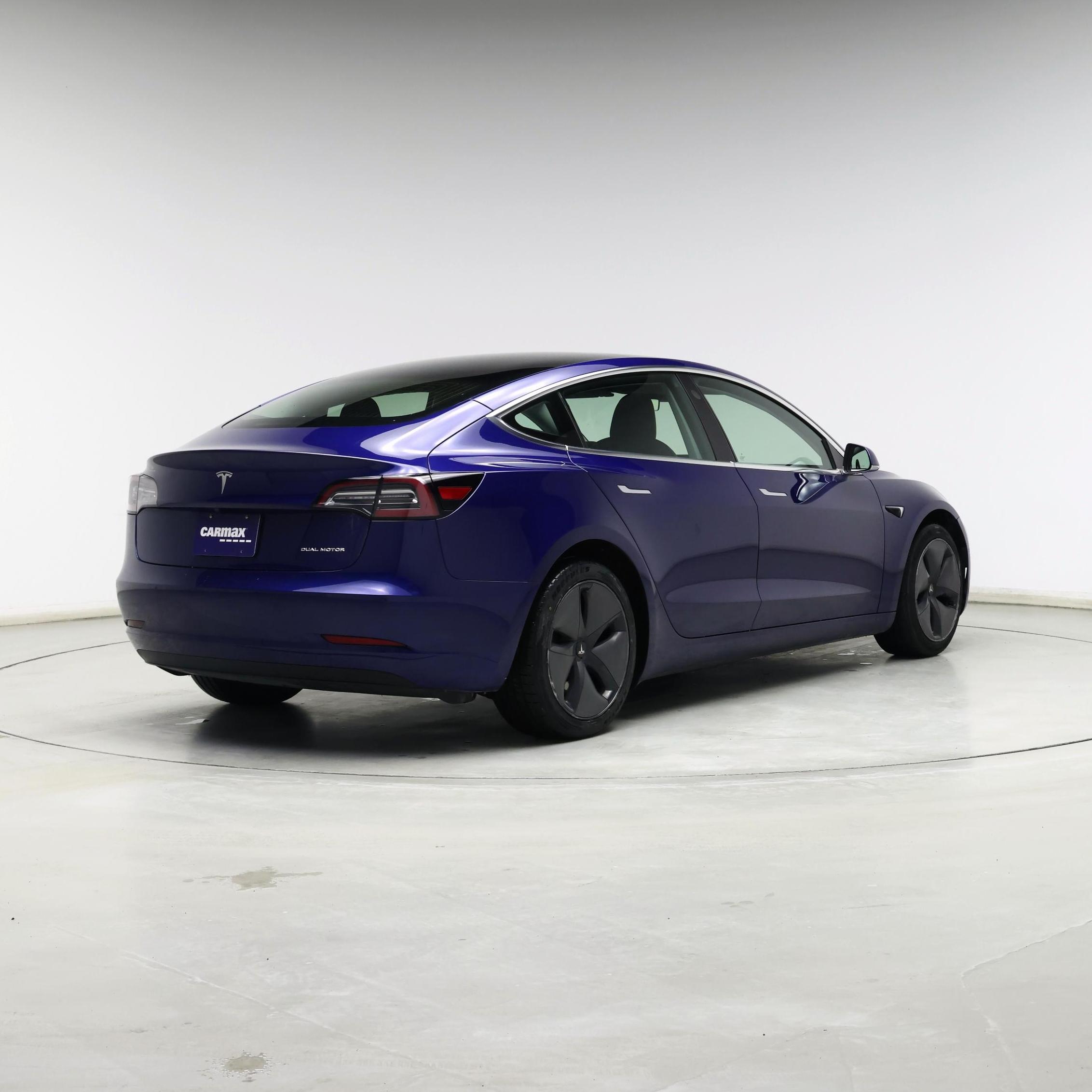 Thumbnail: 2020 Tesla Model 3 - 8