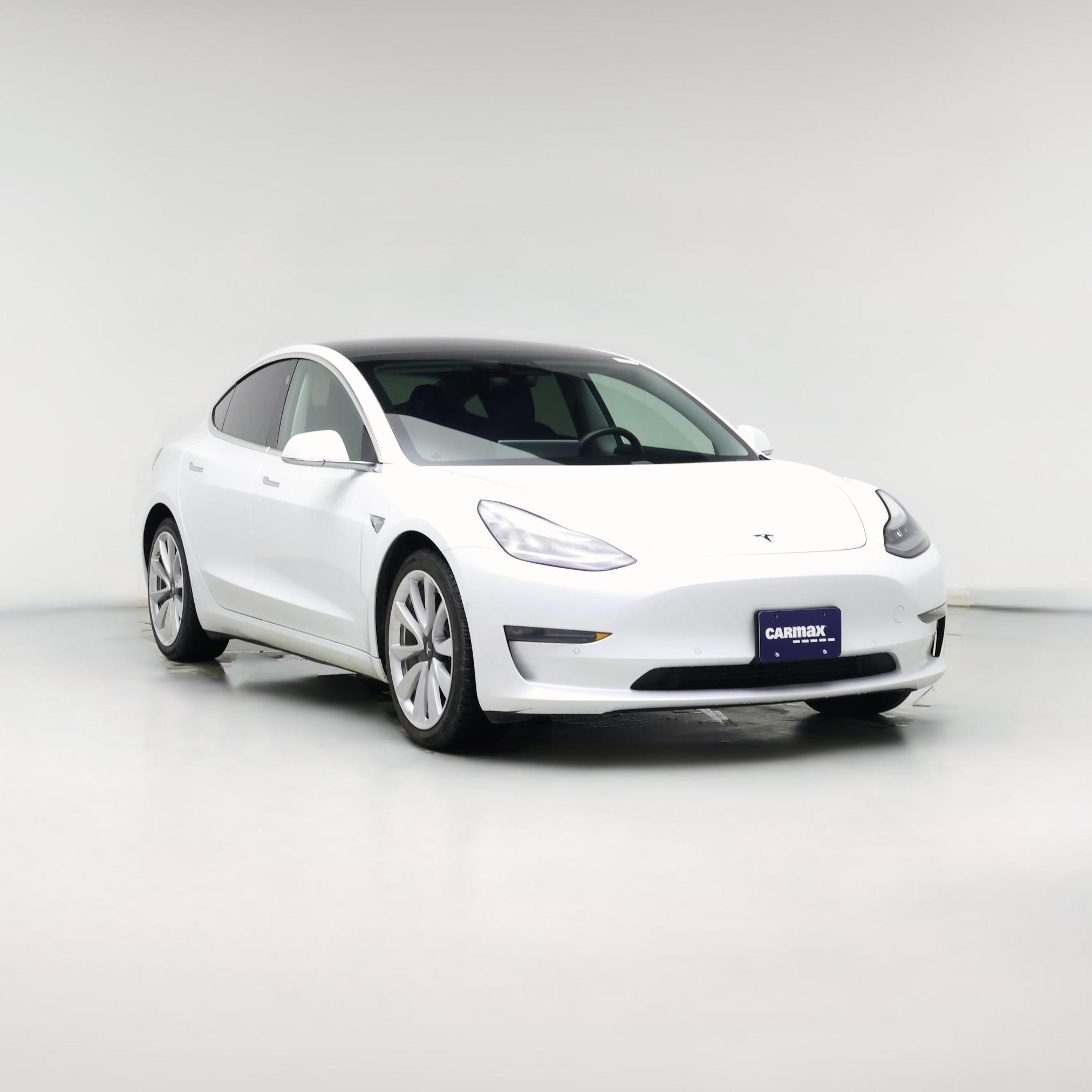 Thumbnail: 2019 Tesla Model 3 - 1