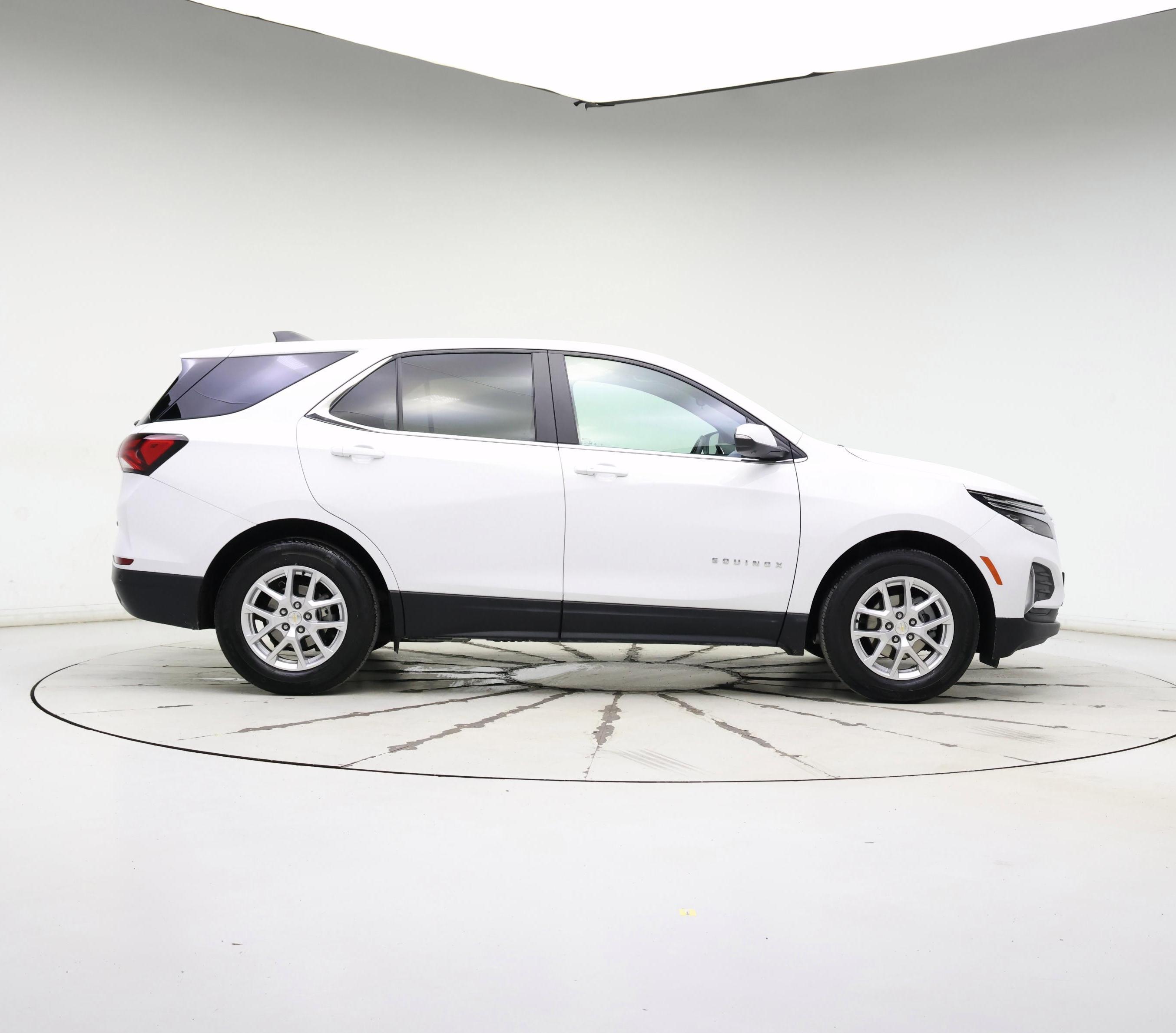 Thumbnail: 2022 Chevrolet Equinox - 7