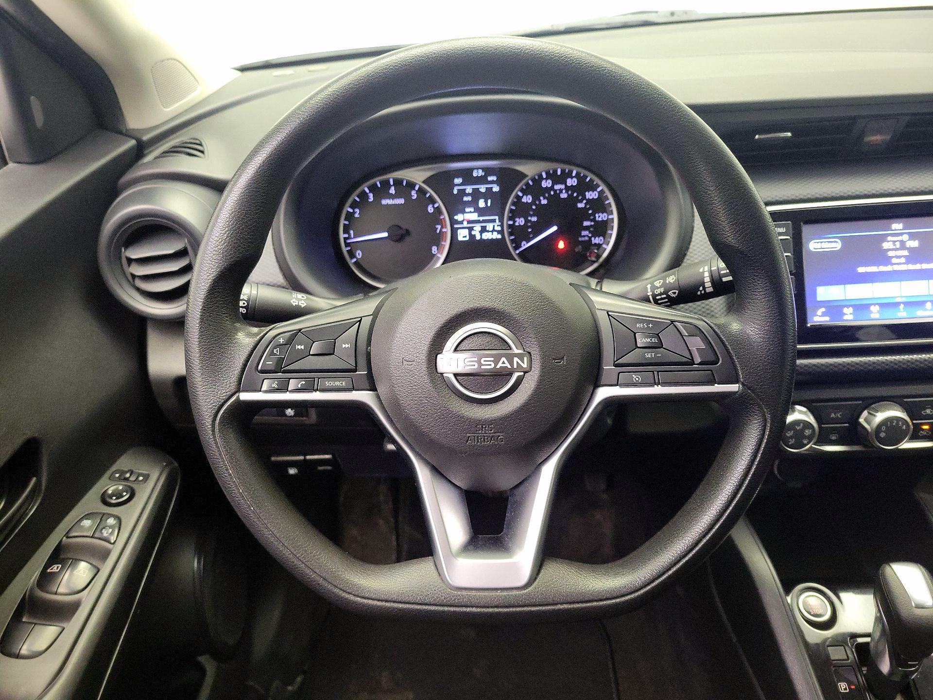 Thumbnail: 2022 Nissan Kicks - 10