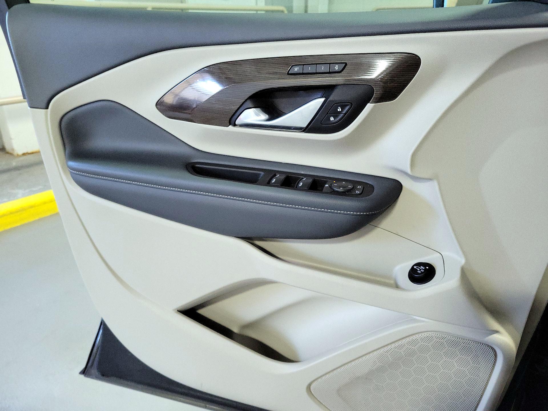 Thumbnail: 2022 GMC Terrain - 10