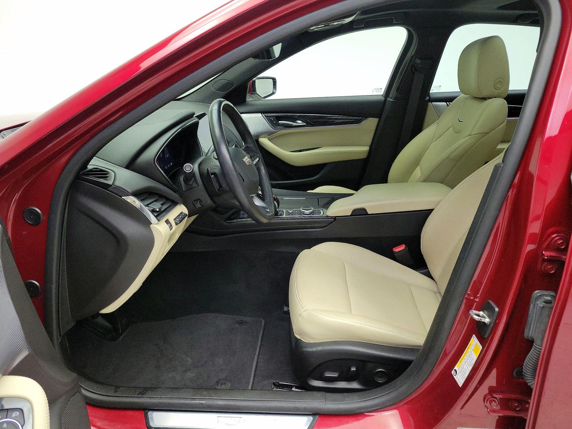 Thumbnail: 2023 Cadillac CT5 - 11