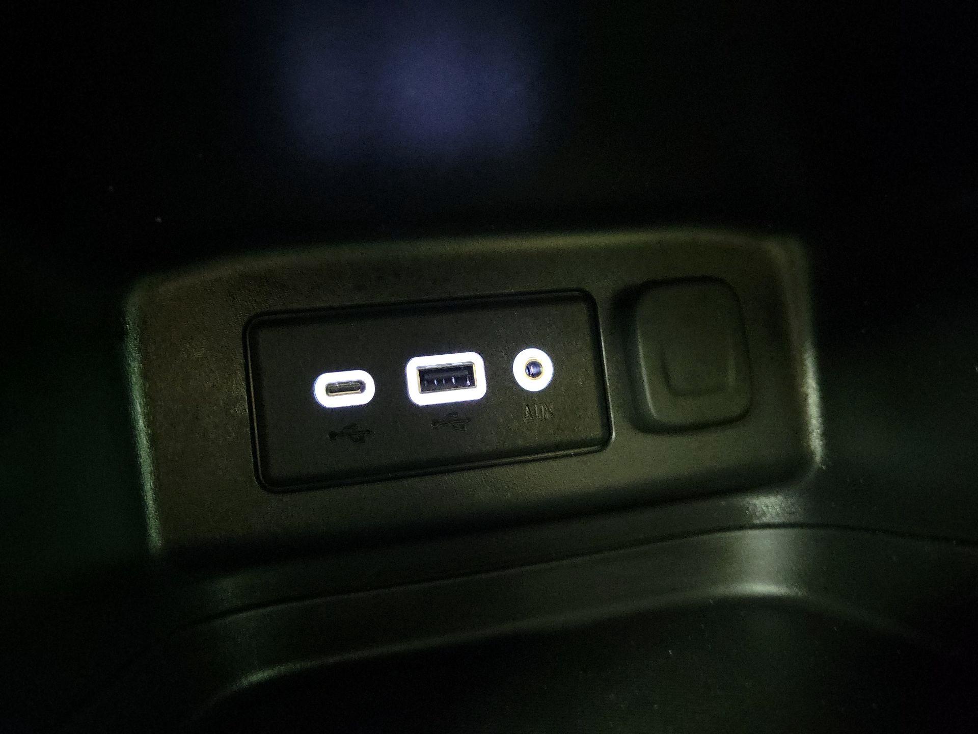 Thumbnail: 2023 Chevrolet Equinox - 18