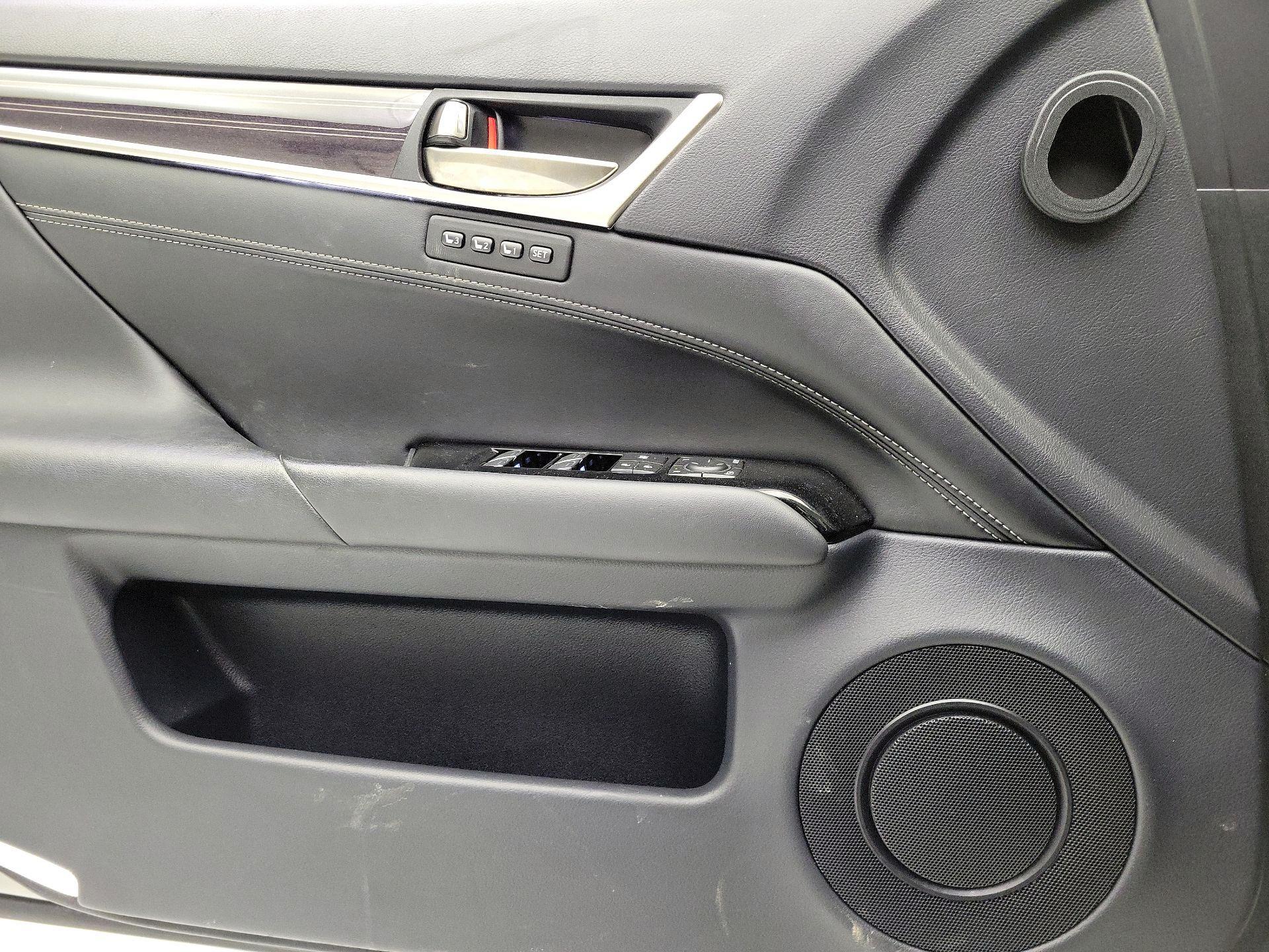 Thumbnail: 2020 Lexus GS - 12