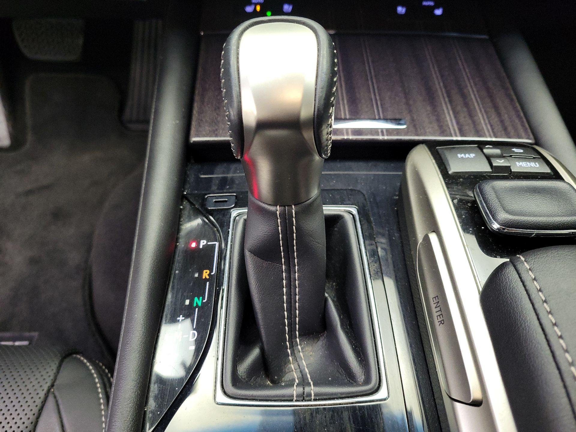 Thumbnail: 2020 Lexus GS - 17