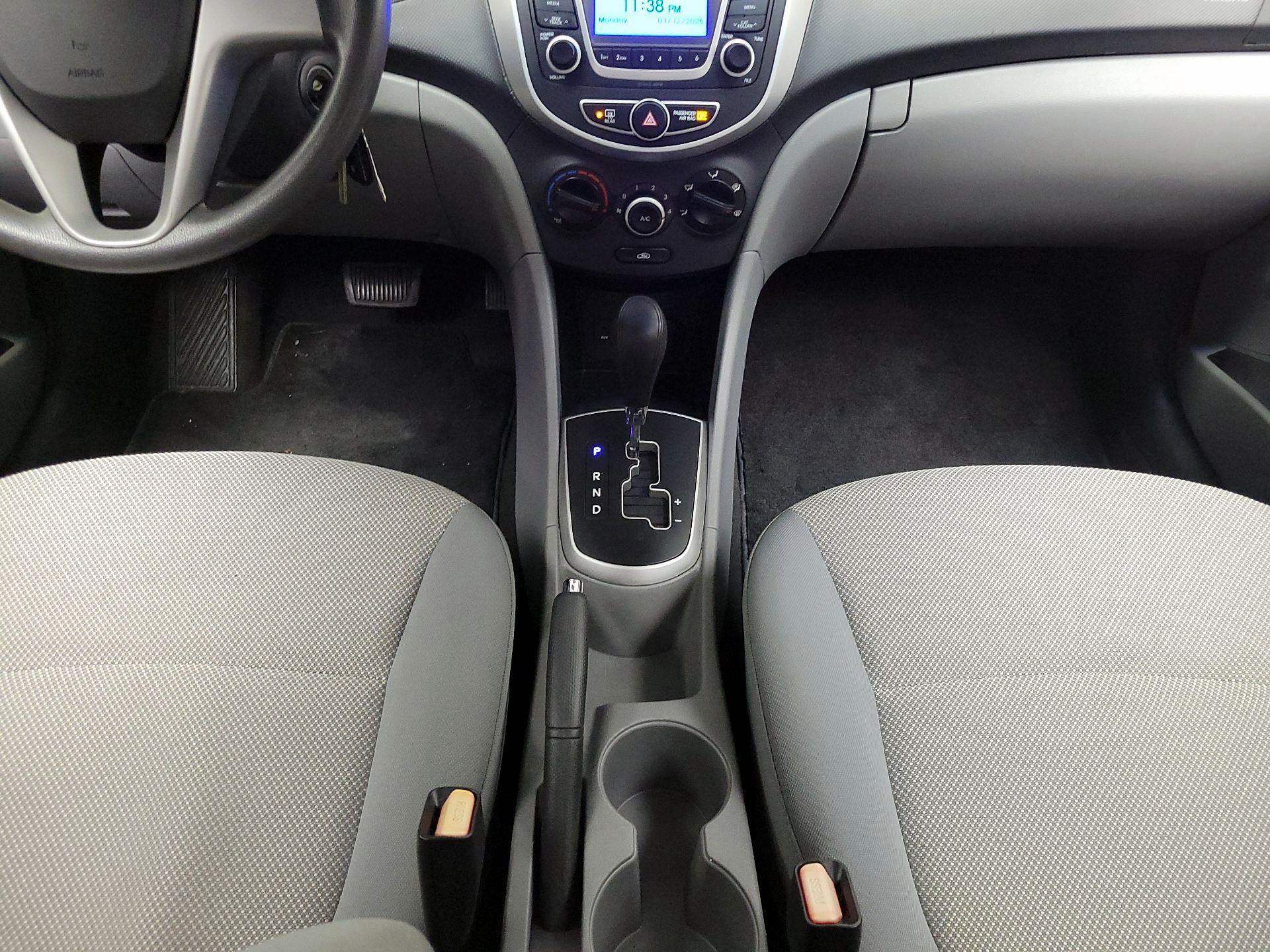 Thumbnail: 2014 Hyundai Accent - 16