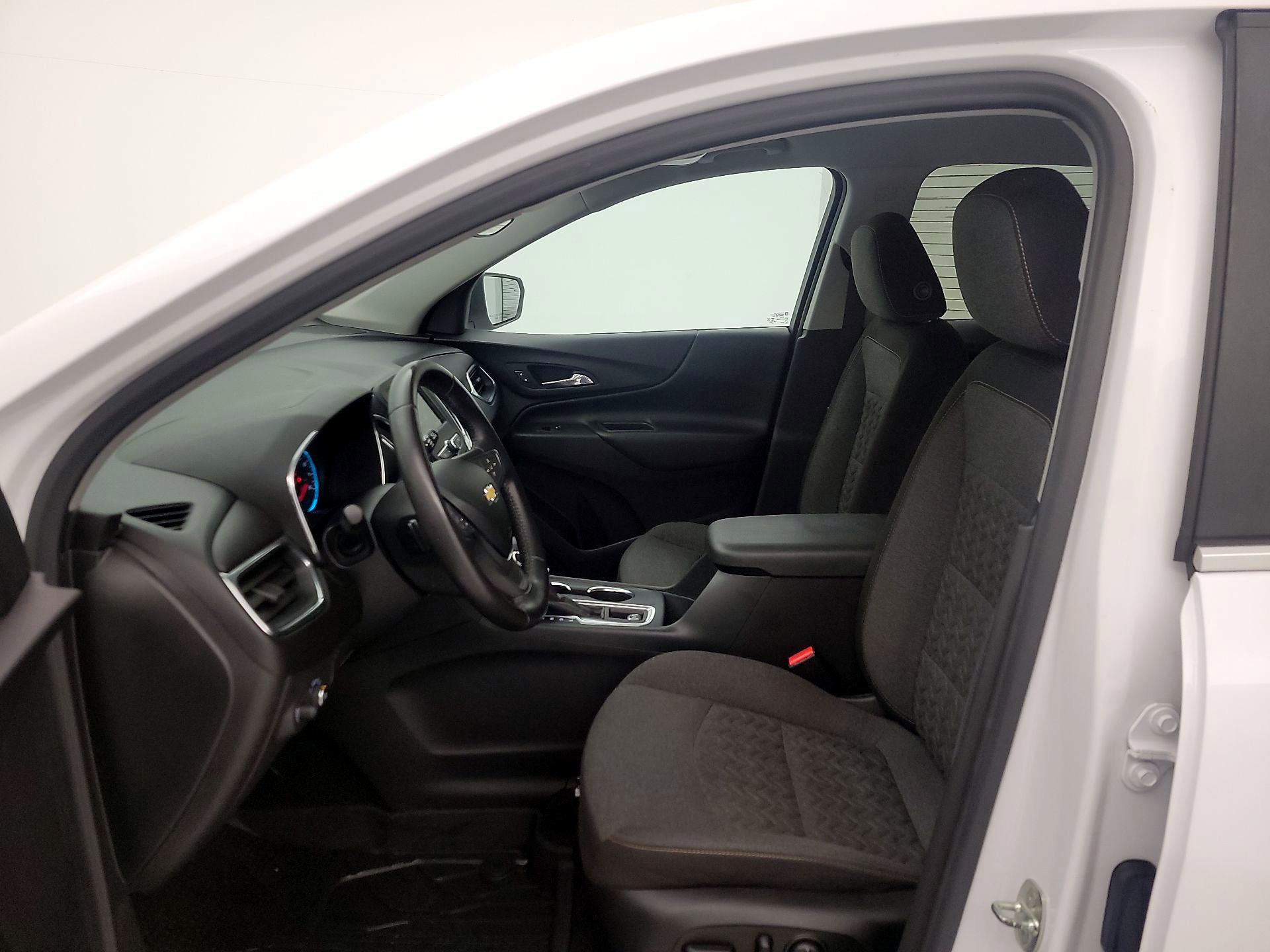 Thumbnail: 2022 Chevrolet Equinox - 11