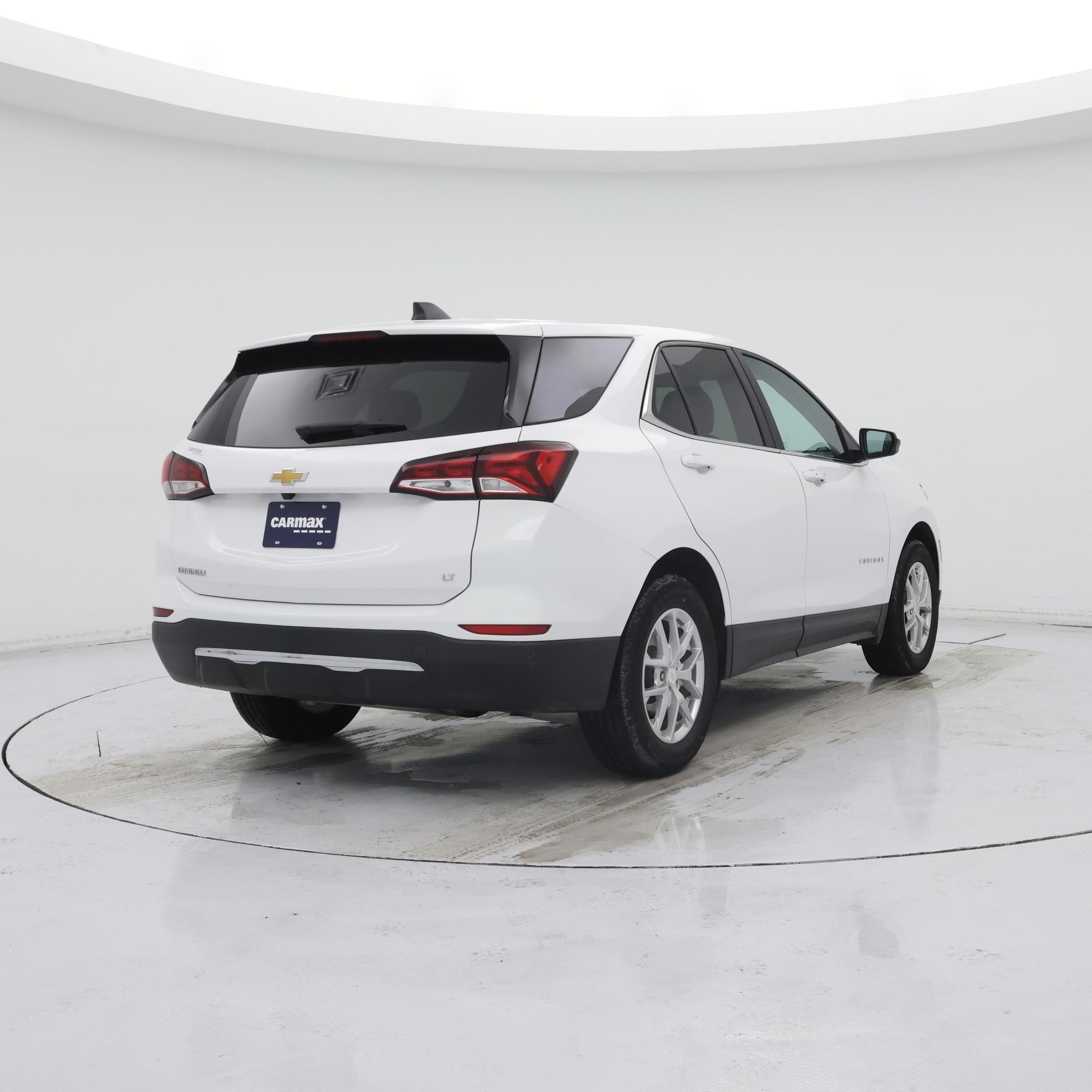 Thumbnail: 2022 Chevrolet Equinox - 8