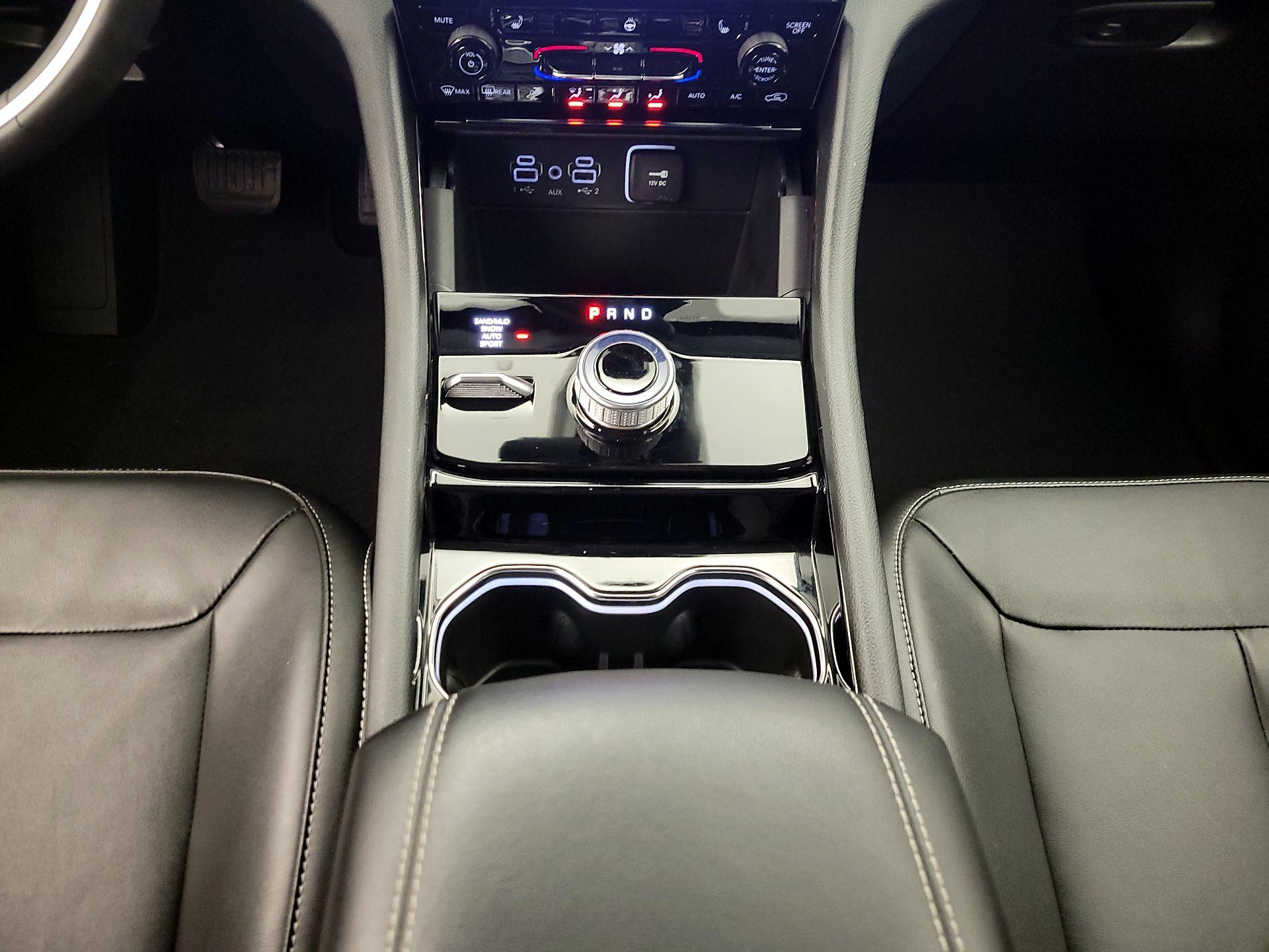 Thumbnail: 2023 Jeep Grand Cherokee - 18