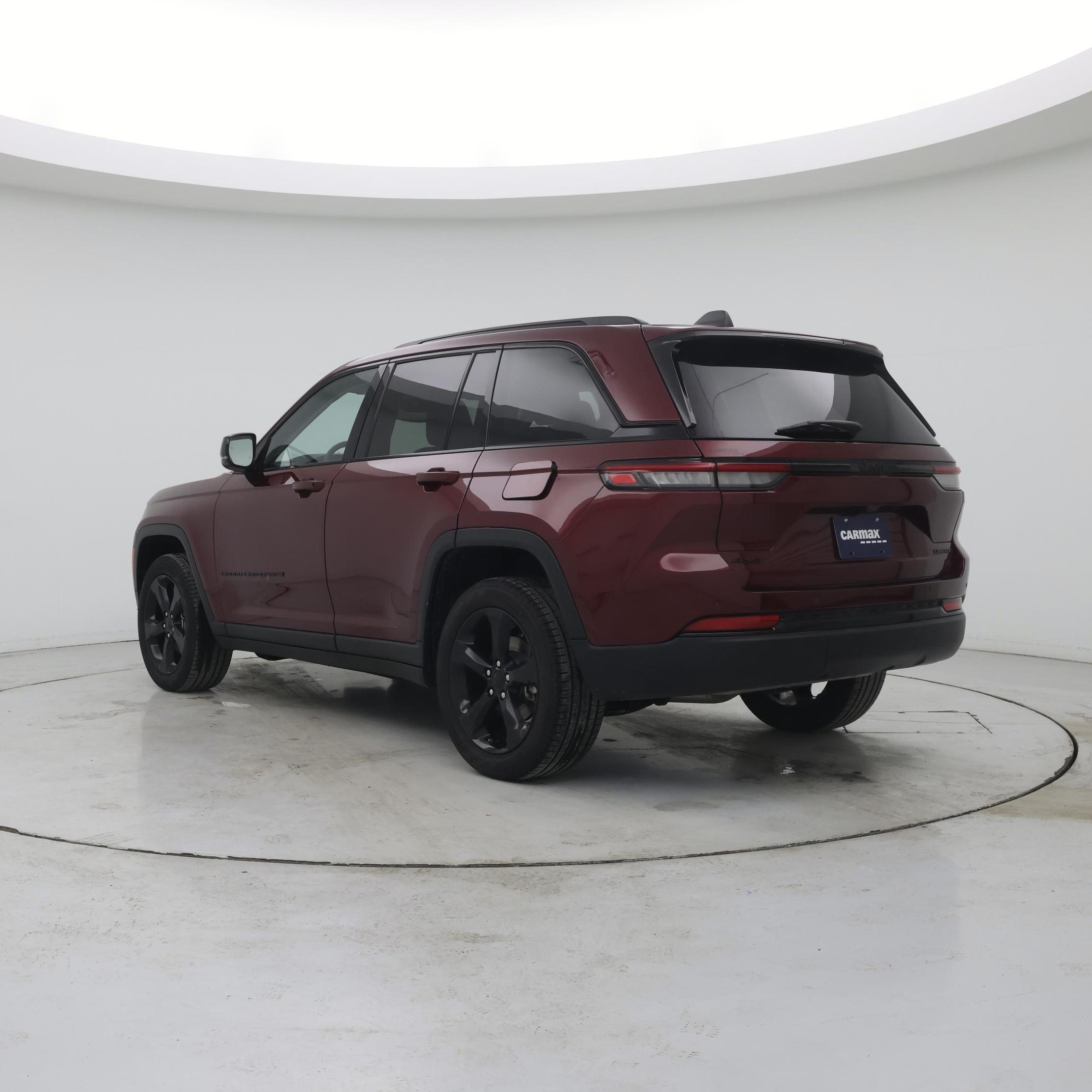 Thumbnail: 2023 Jeep Grand Cherokee - 2
