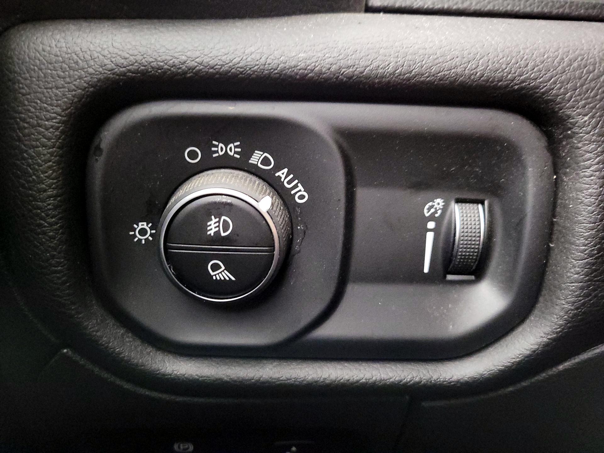 Thumbnail: 2023 RAM 1500 - 13