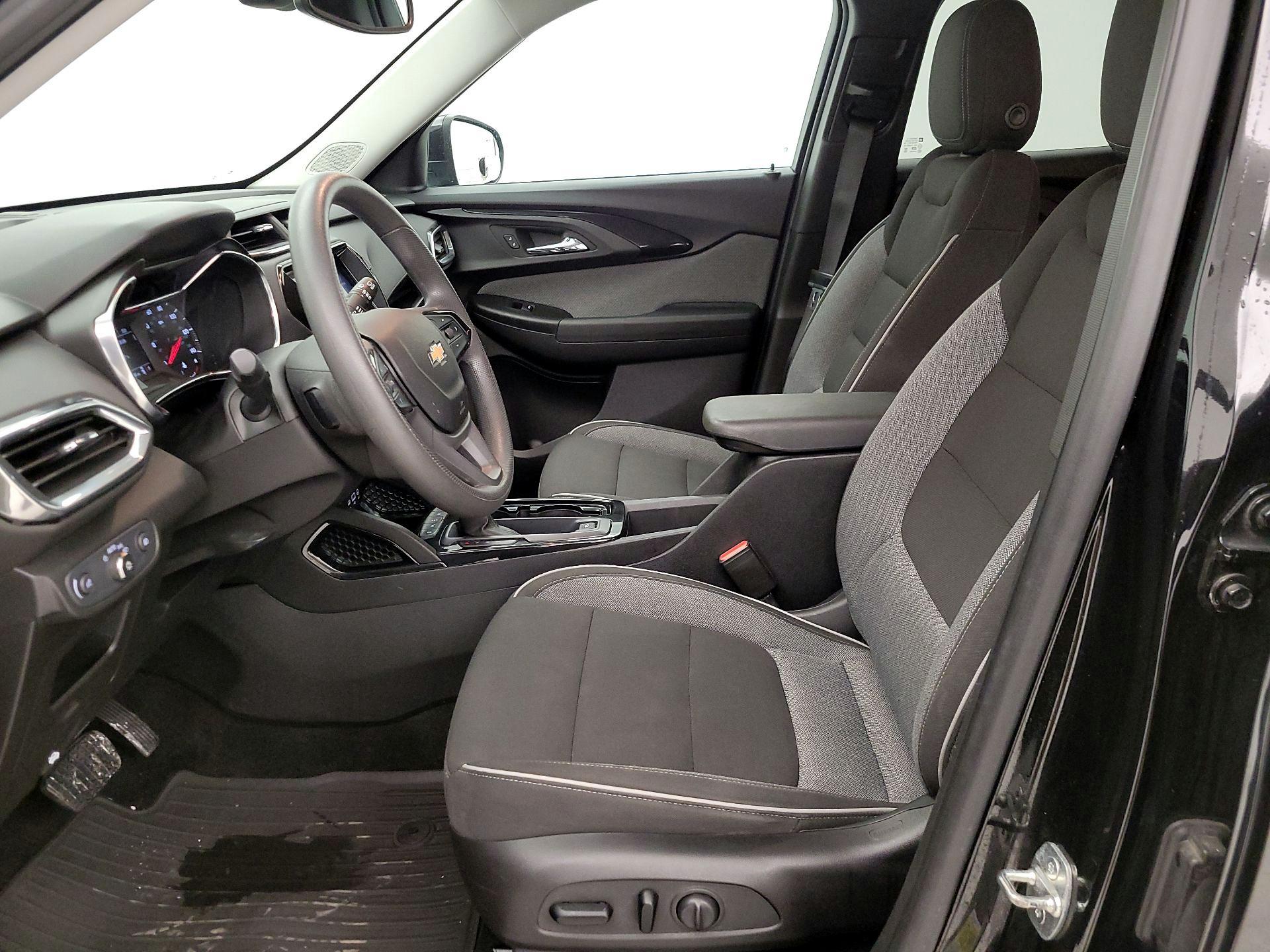 Thumbnail: 2021 Chevrolet TrailBlazer - 11