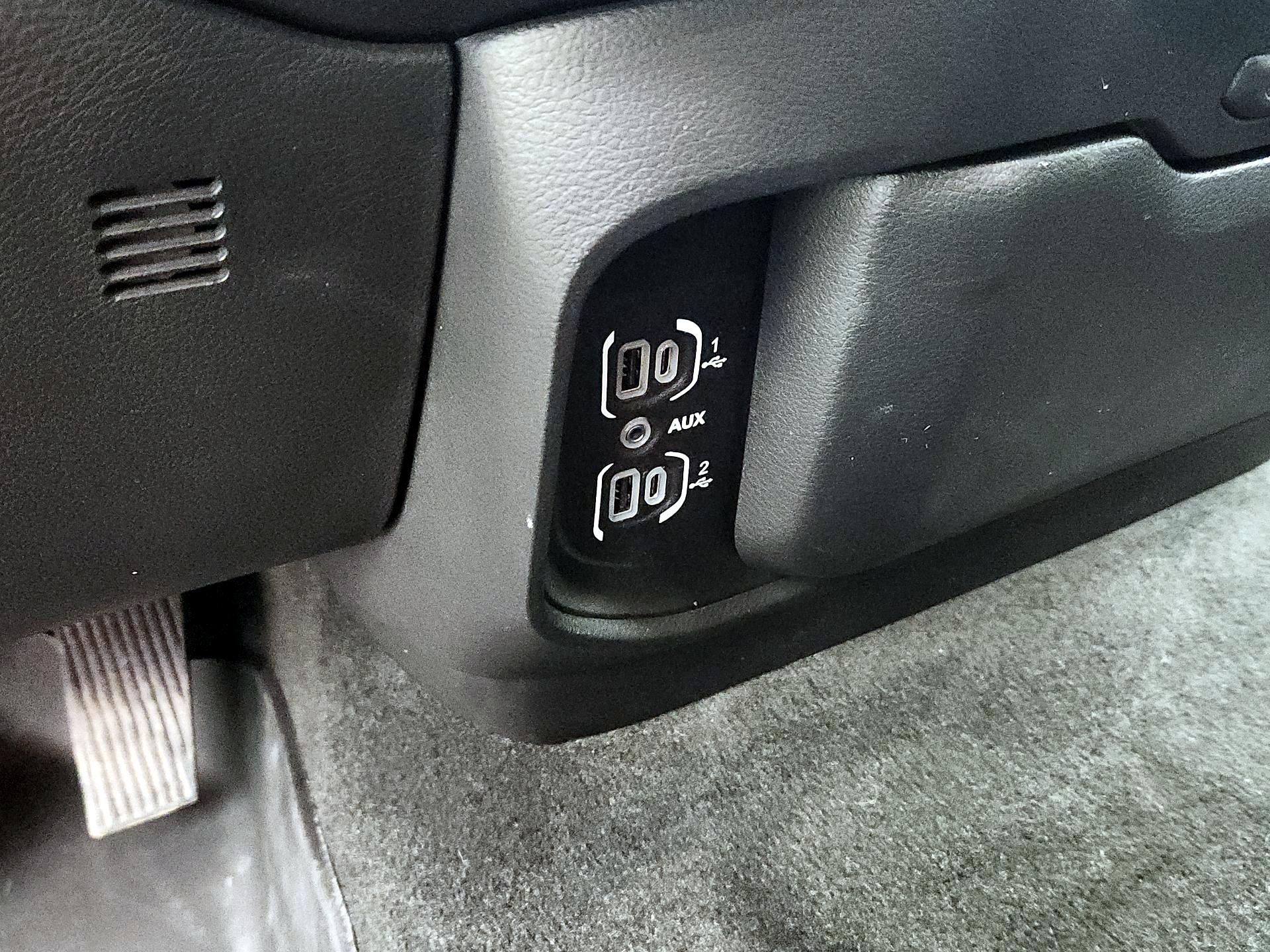 Thumbnail: 2023 RAM 1500 - 18