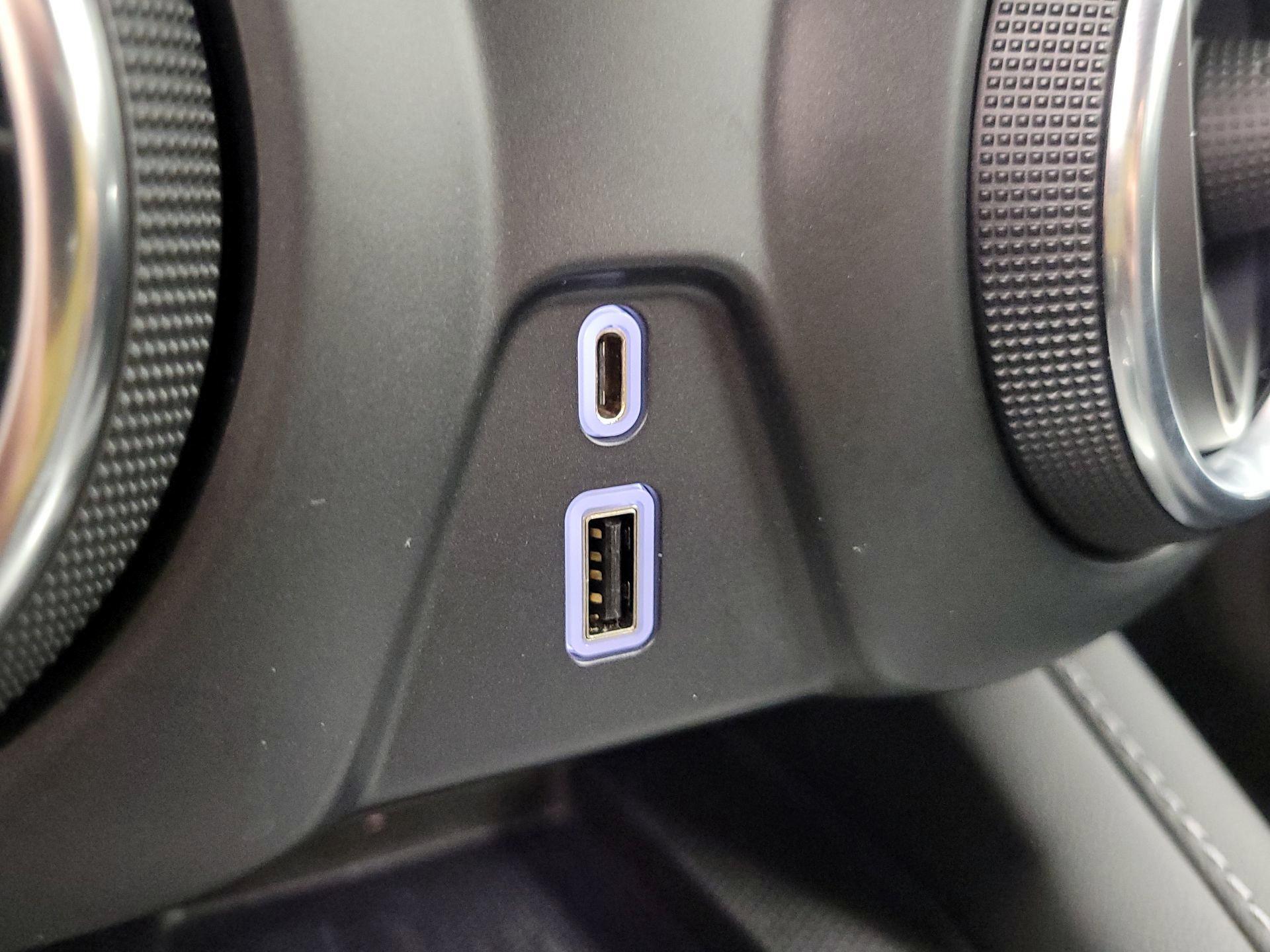 Thumbnail: 2023 Chevrolet Blazer - 18